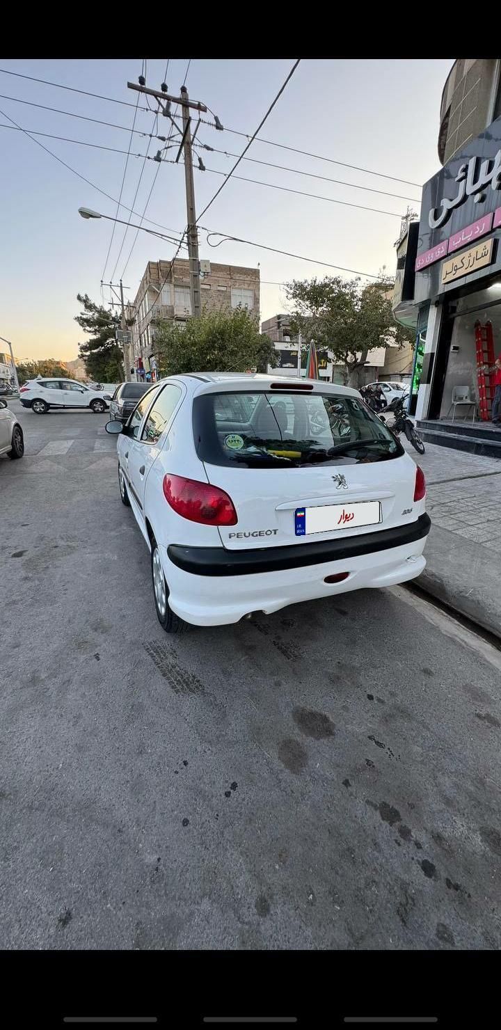 پژو 206 تیپ 2 - 1398