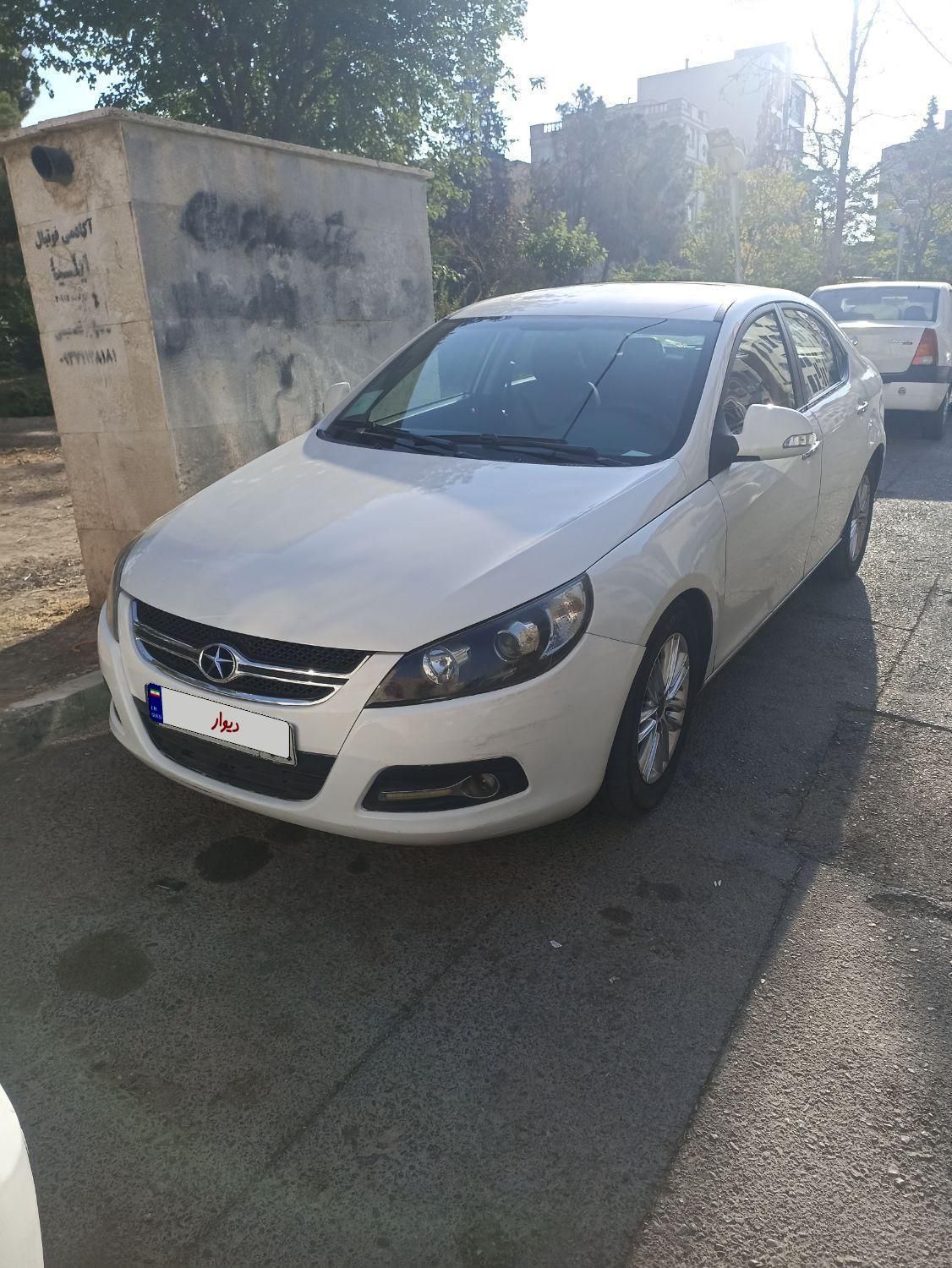جک J5 اتوماتیک - 1394