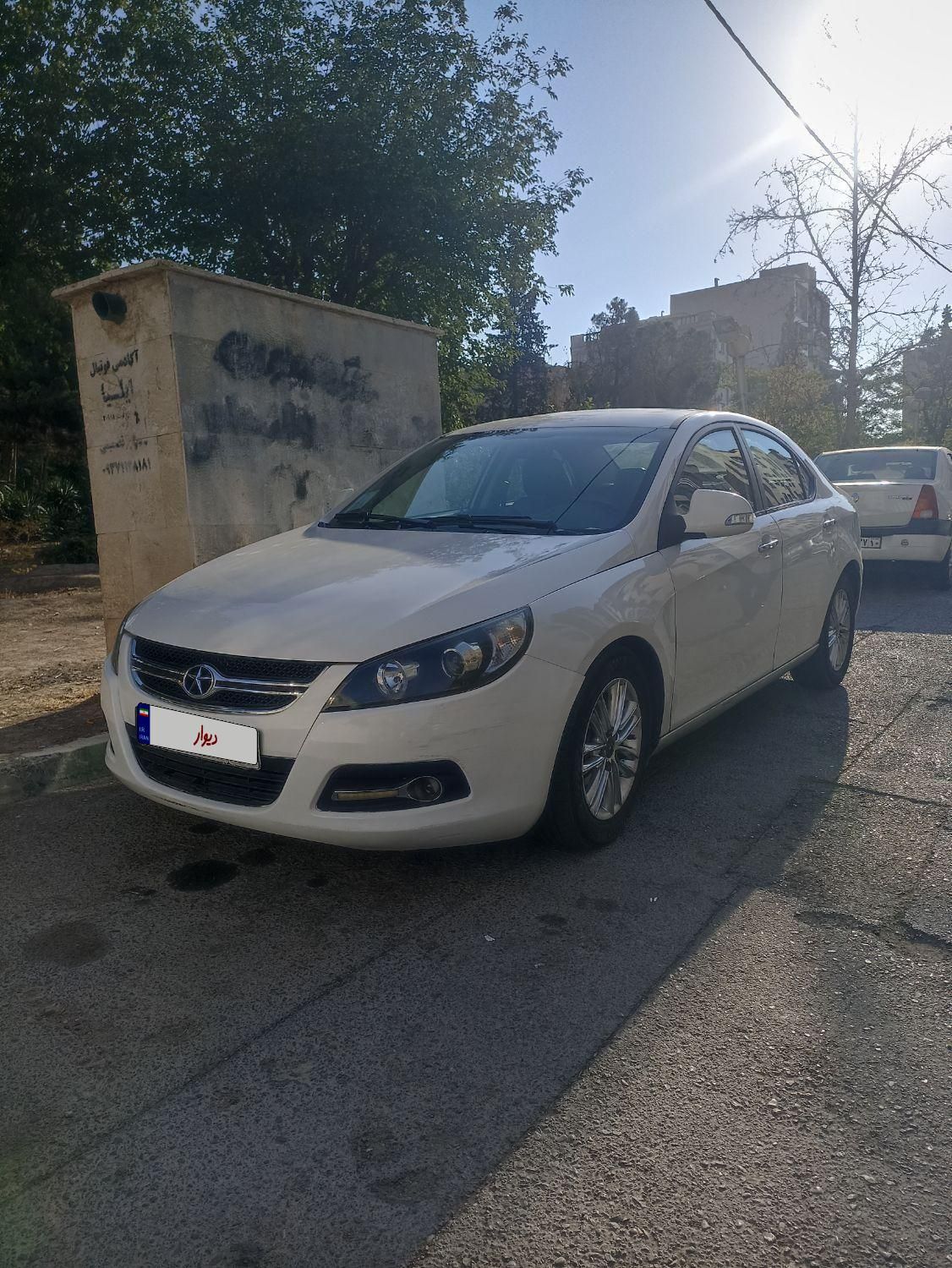 جک J5 اتوماتیک - 1394