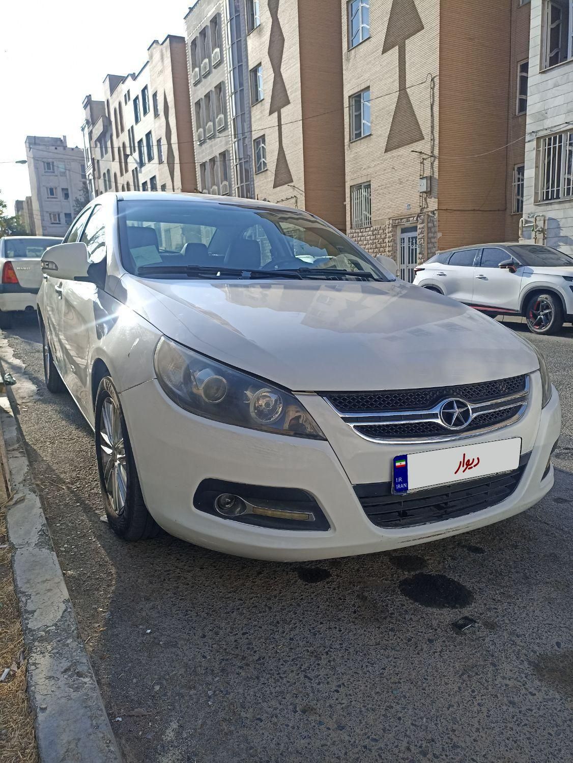 خودرو جک، J5 آگهی ann_19851496