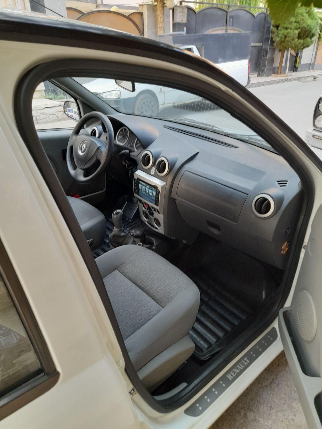 رنو تندر 90 E2 - 1396