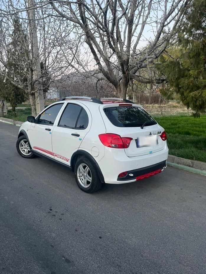 کوییک R دنده‌ای - 1399