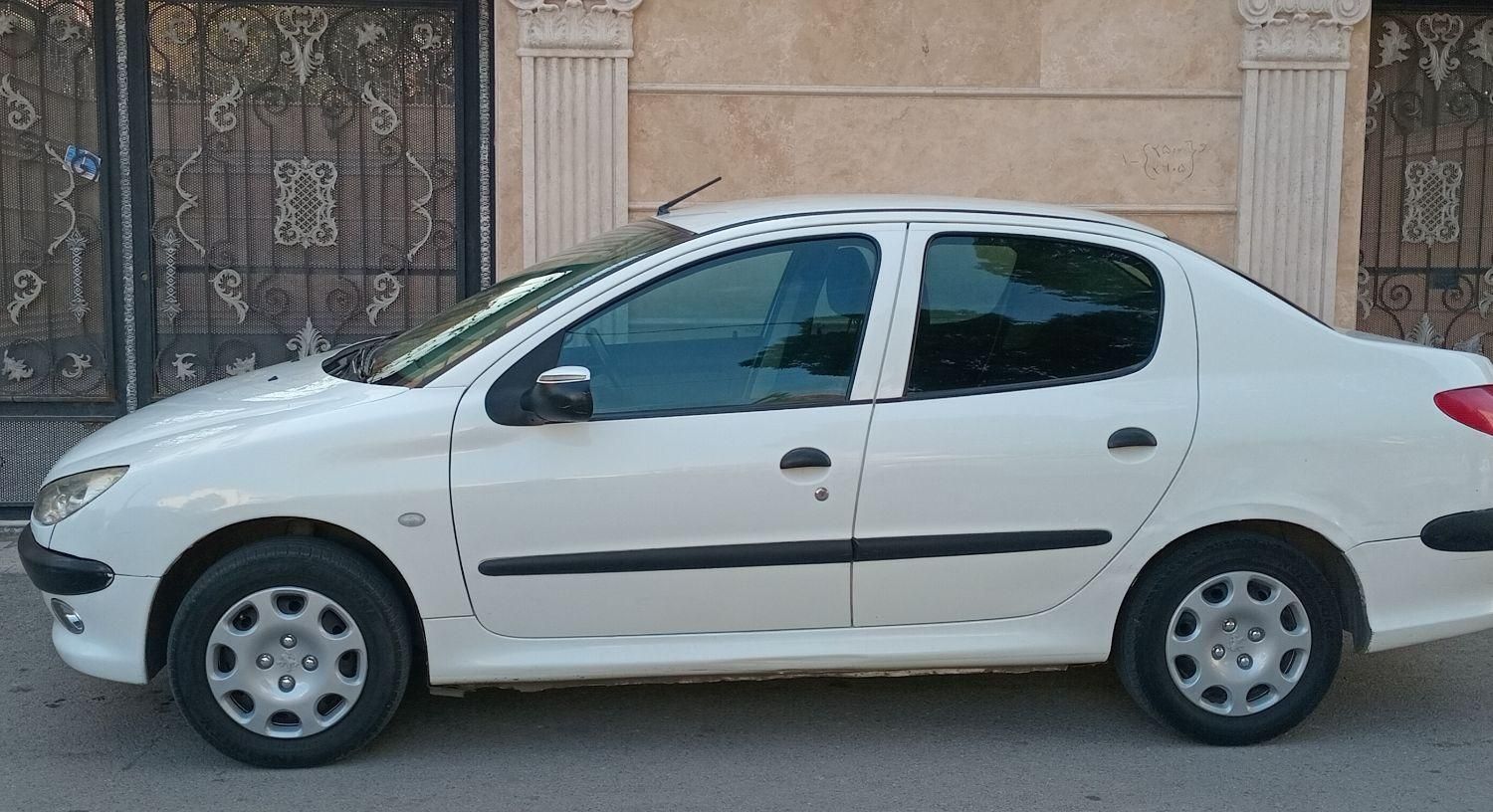 پژو ۲۰۶ صندوق دار v20 - 1388