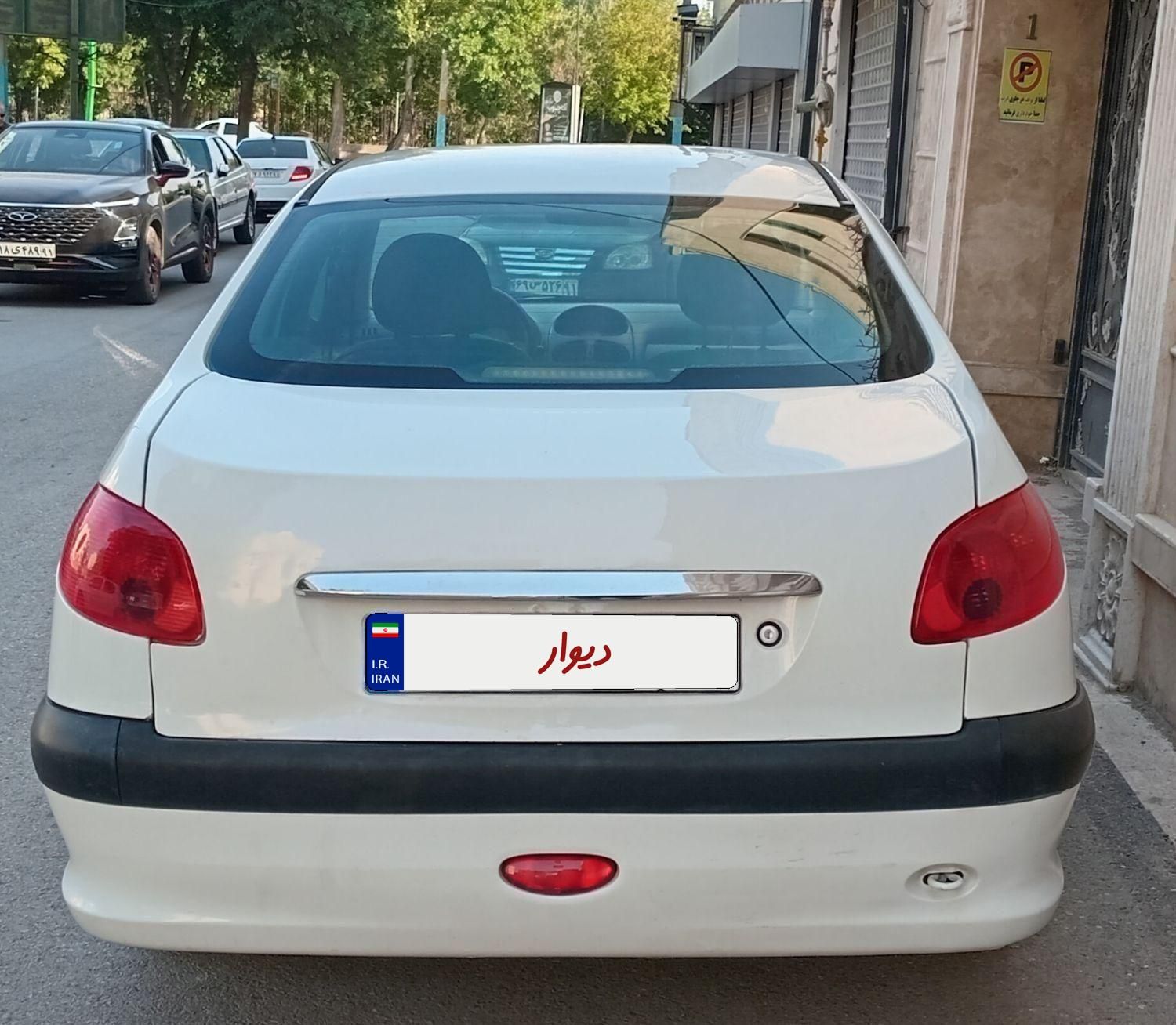 پژو ۲۰۶ صندوق دار v20 - 1388