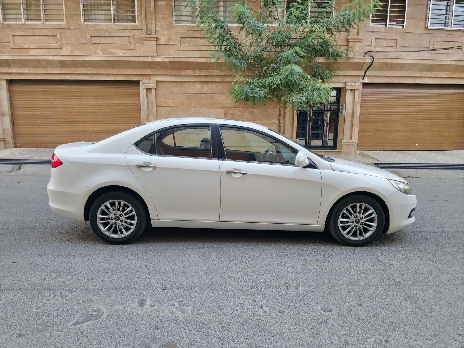 جک J5 اتوماتیک - 1396