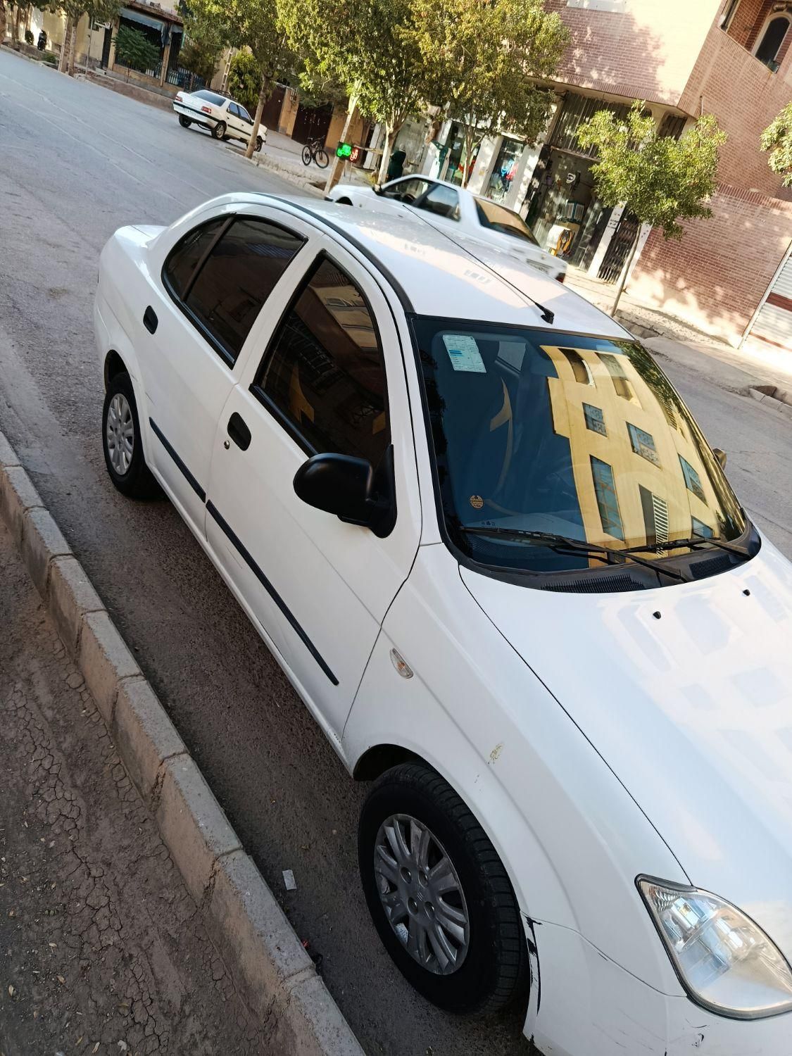 تیبا صندوق دار SX - 1397