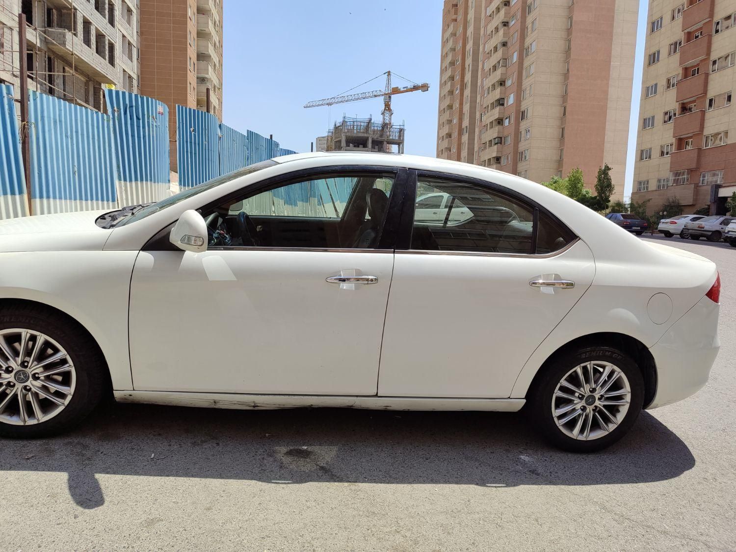 جک J5 اتوماتیک - 1393