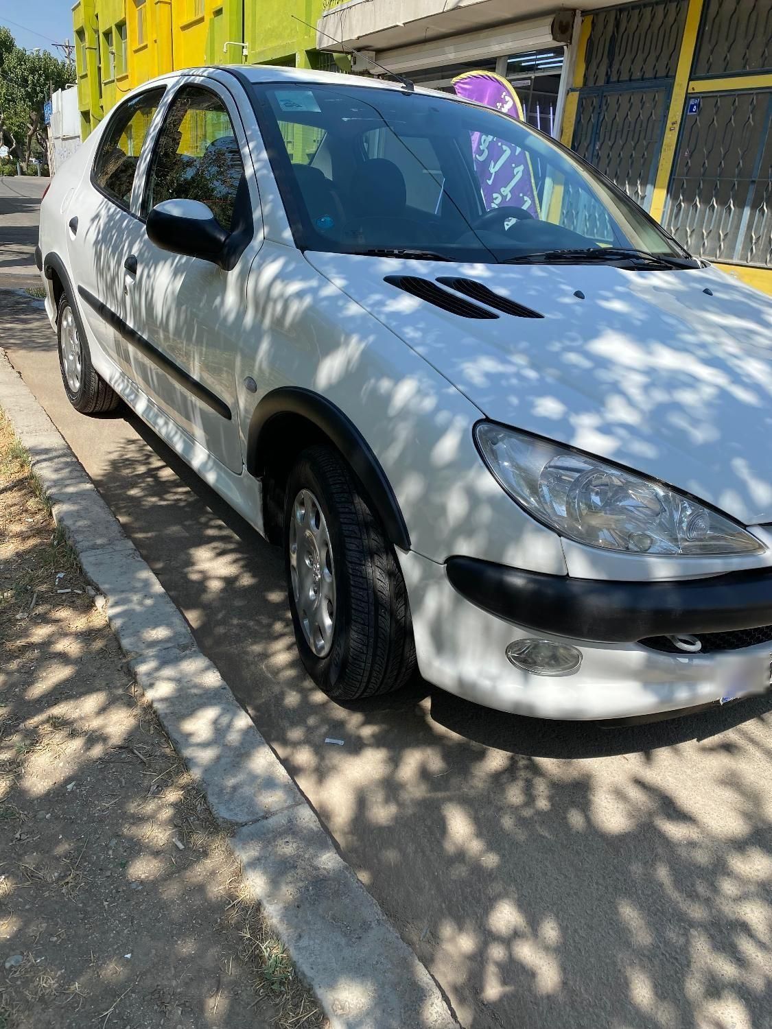 پژو ۲۰۶ صندوق دار v8 - 1395