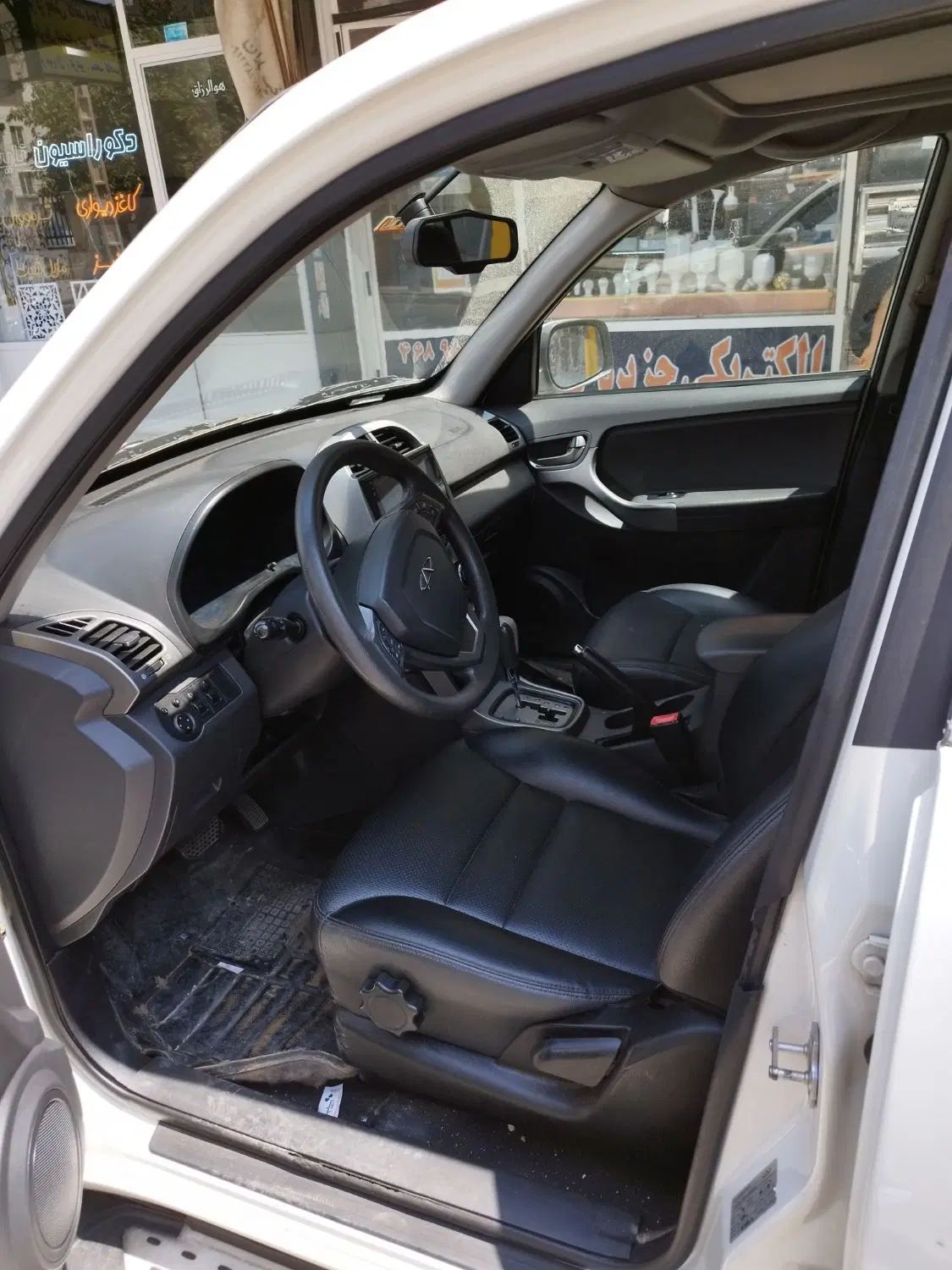 ام وی ام X33 S اتوماتیک اسپرت فیس جدید - 1399