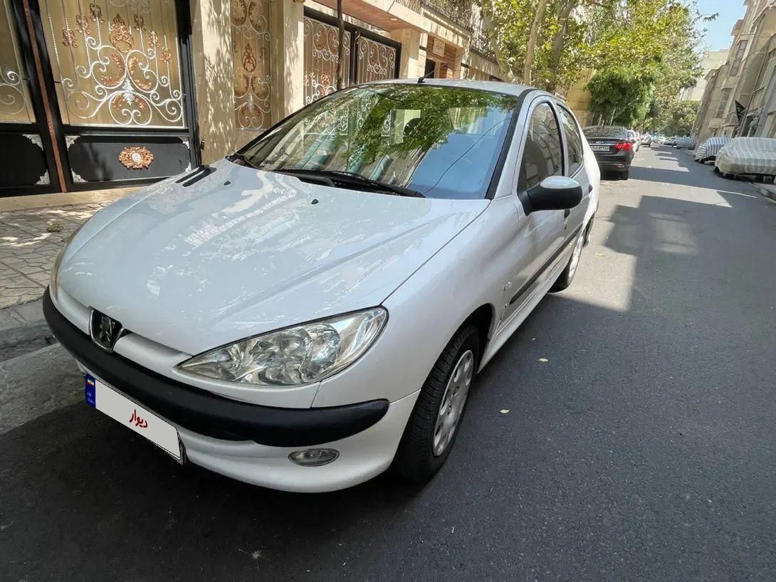 پژو ۲۰۶ صندوق دار v8 - 1395