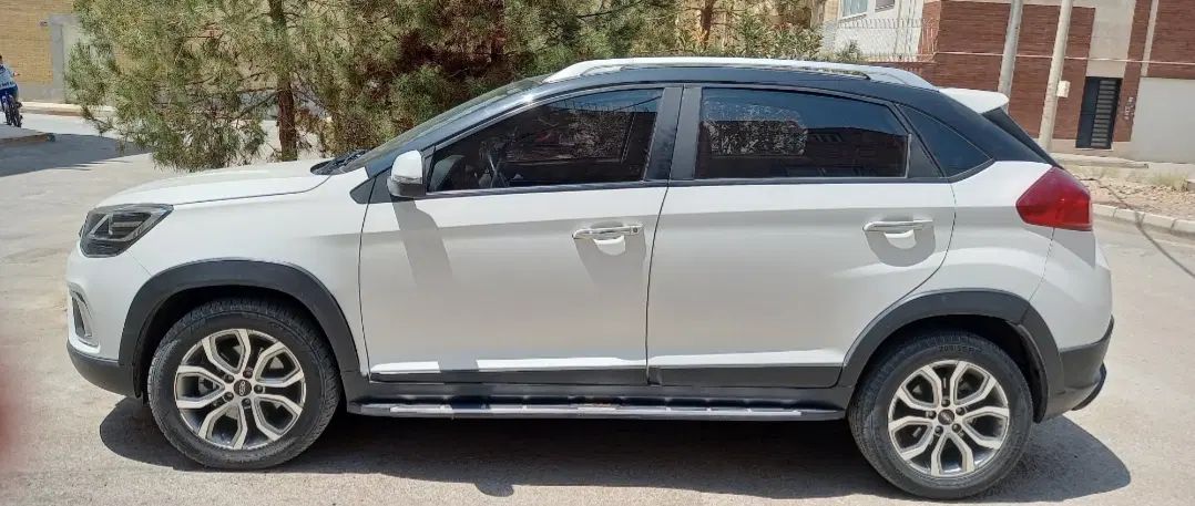 ام وی ام X22 اتوماتیک اسپرت - 1397