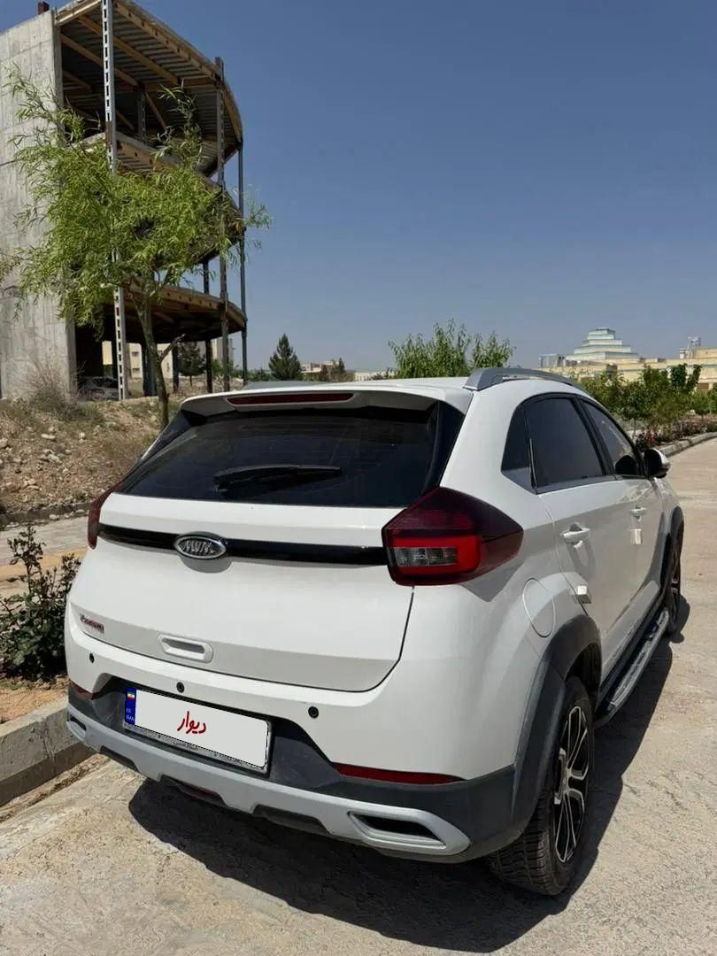 ام وی ام X22 پرو اتوماتیک اکسلنت - 1402