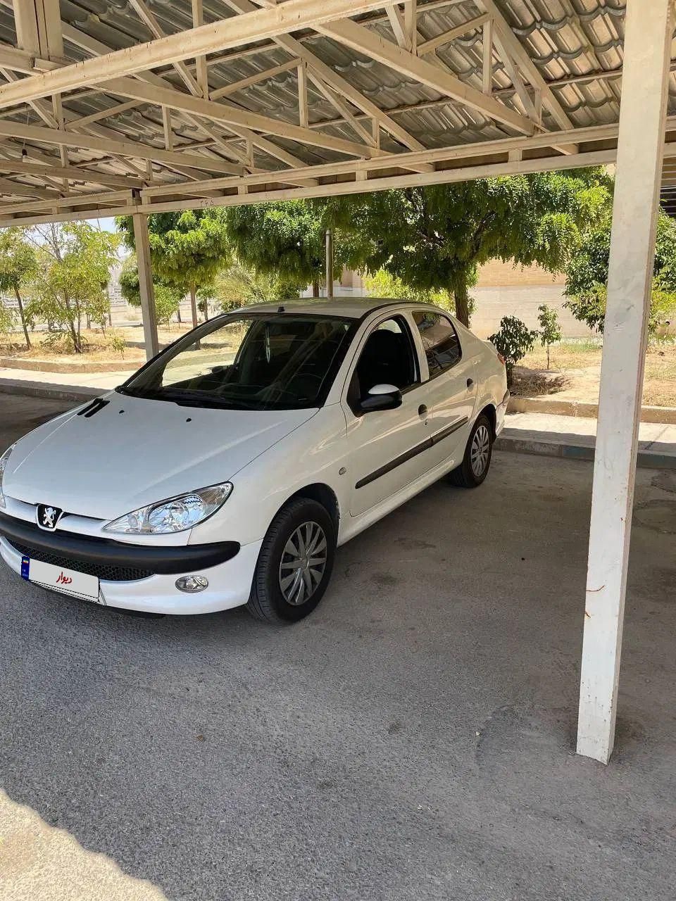 پژو ۲۰۶ صندوق دار v8 - 1388