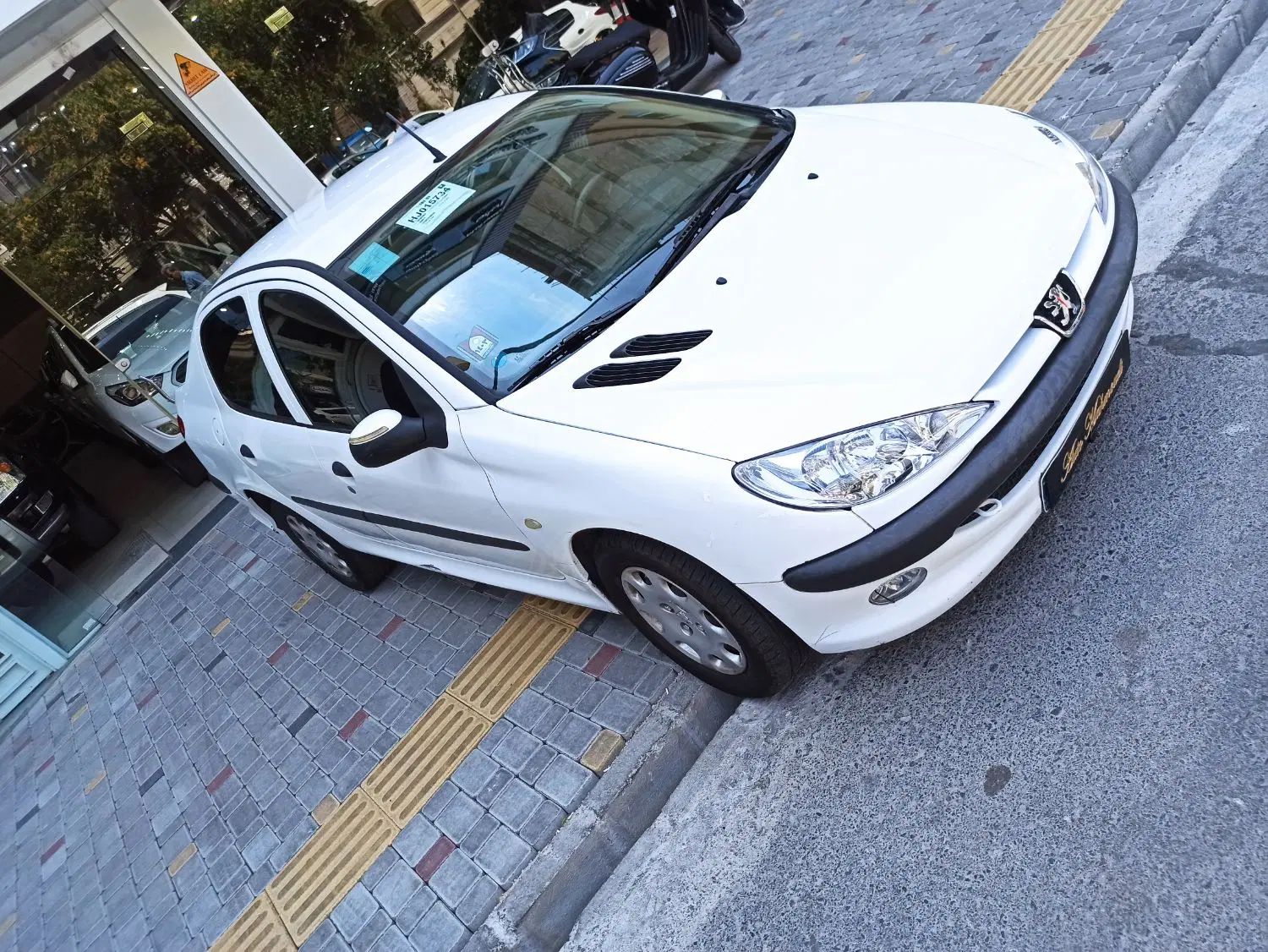 پژو ۲۰۶ صندوق دار v8 - 1396