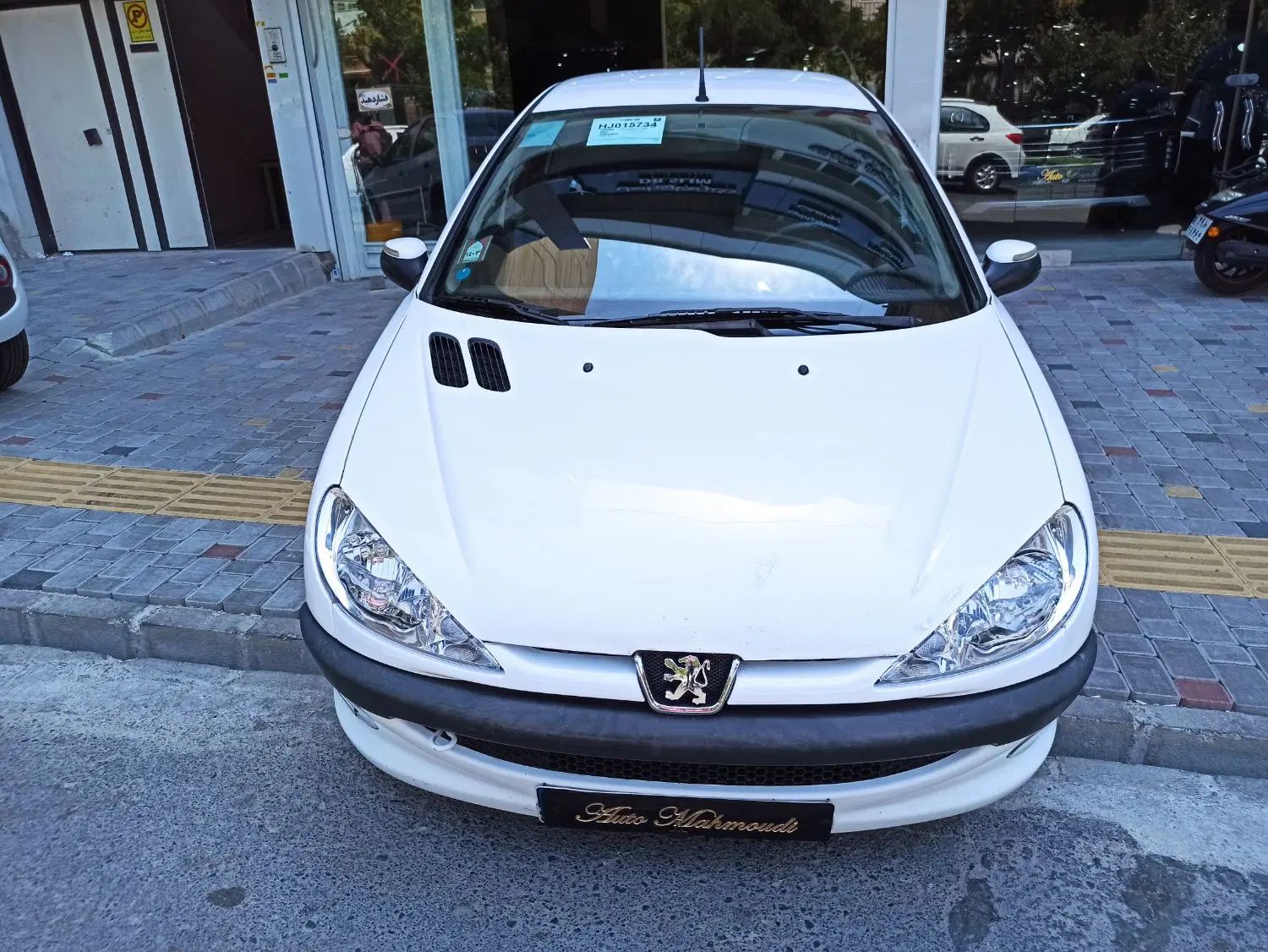 پژو ۲۰۶ صندوق دار v8 - 1396