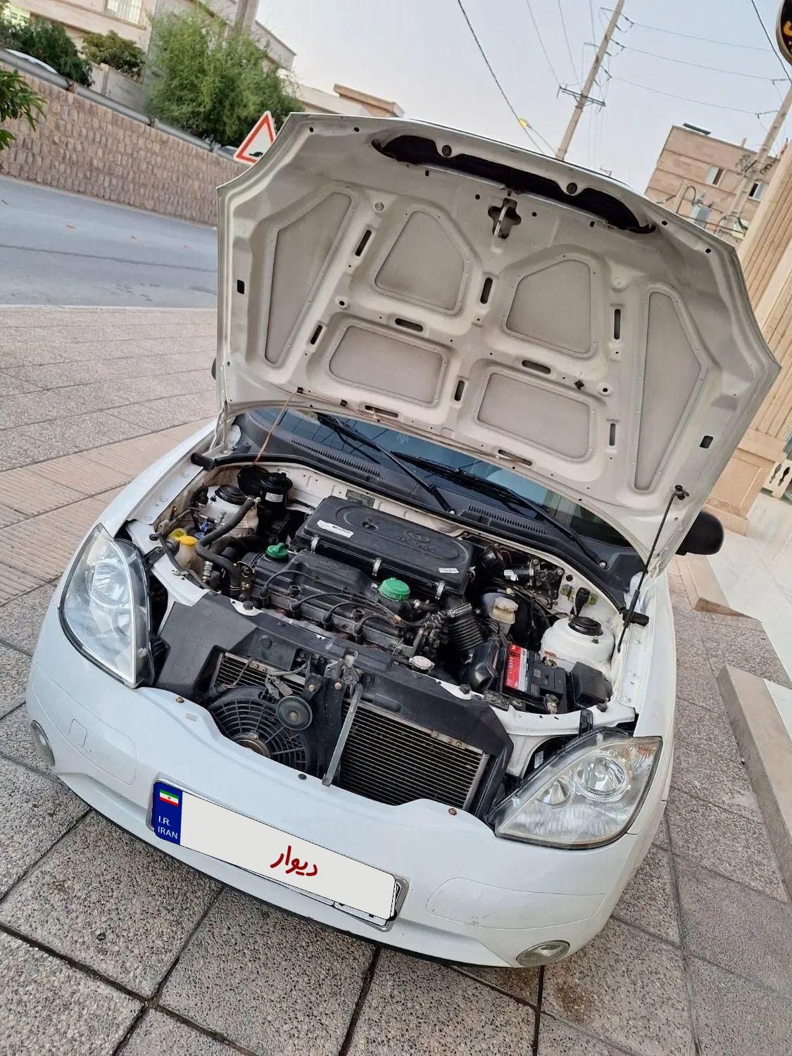 تیبا صندوق دار SX - 1400