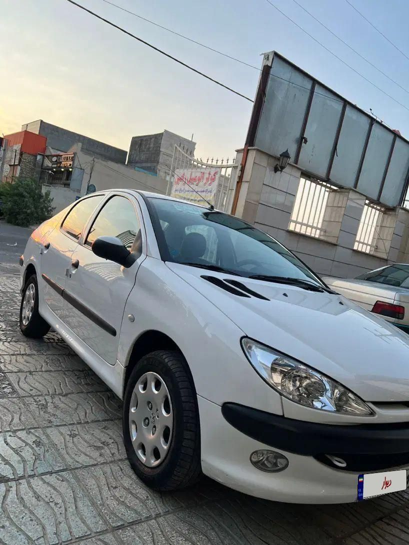 پژو ۲۰۶ صندوق دار v8 - 1395