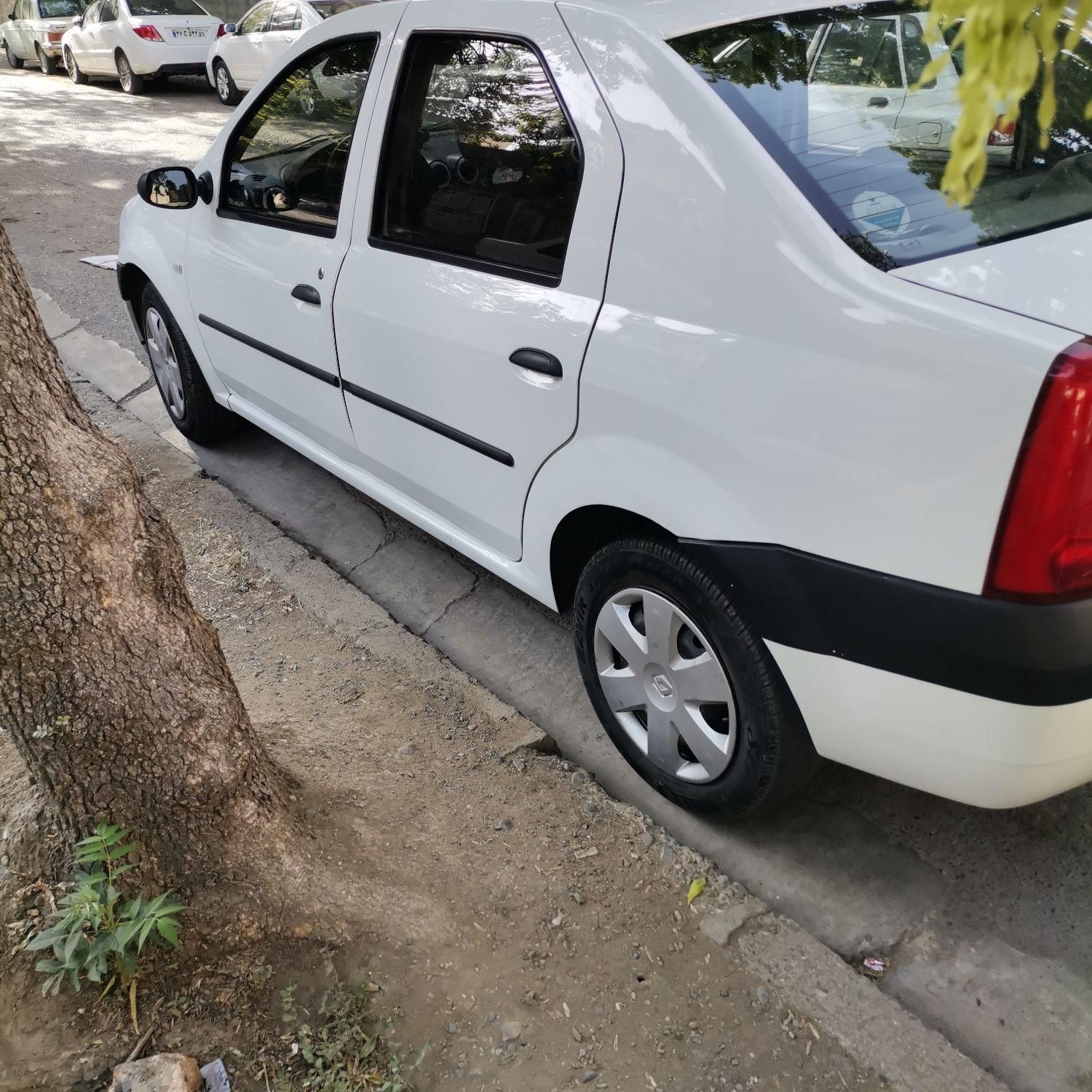 خودرو رنو، تندر 90 آگهی ann_19856404