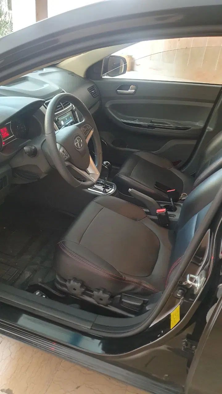 جک J4 اتوماتیک ساده - 1401