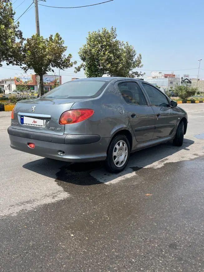 پژو ۲۰۶ صندوق دار v8 - 1393
