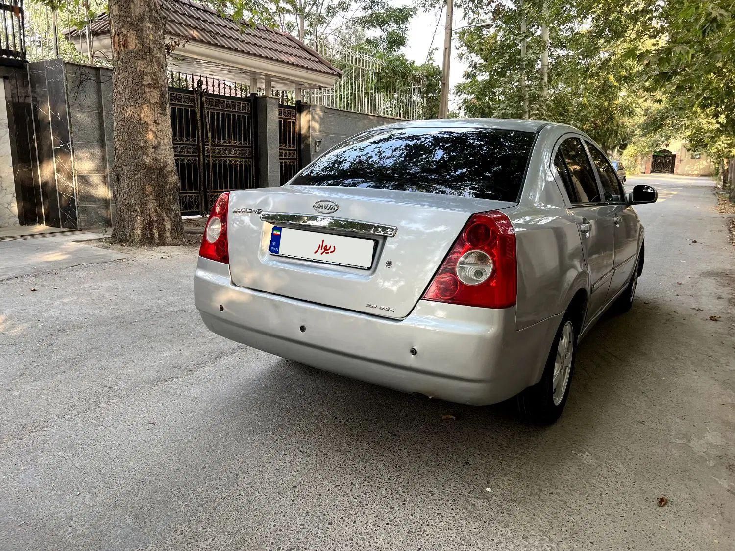 ام وی ام 530 دنده ای - 1390