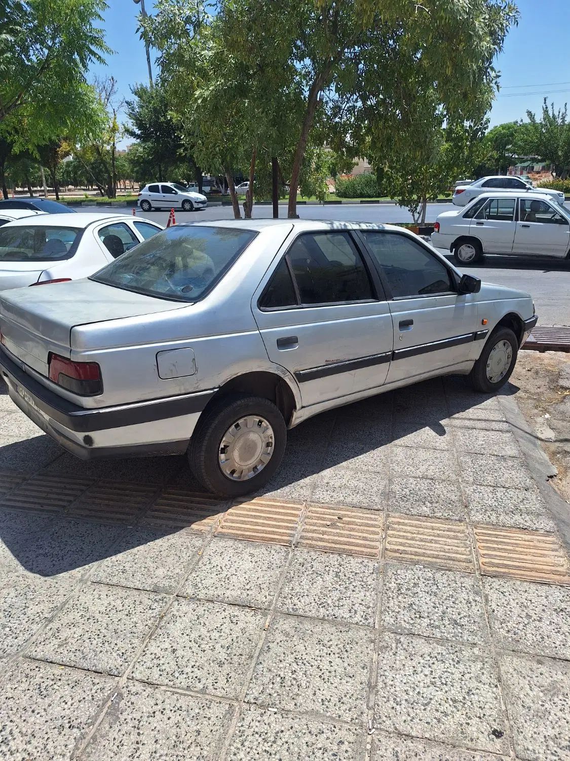پژو 405 GLX - 1389