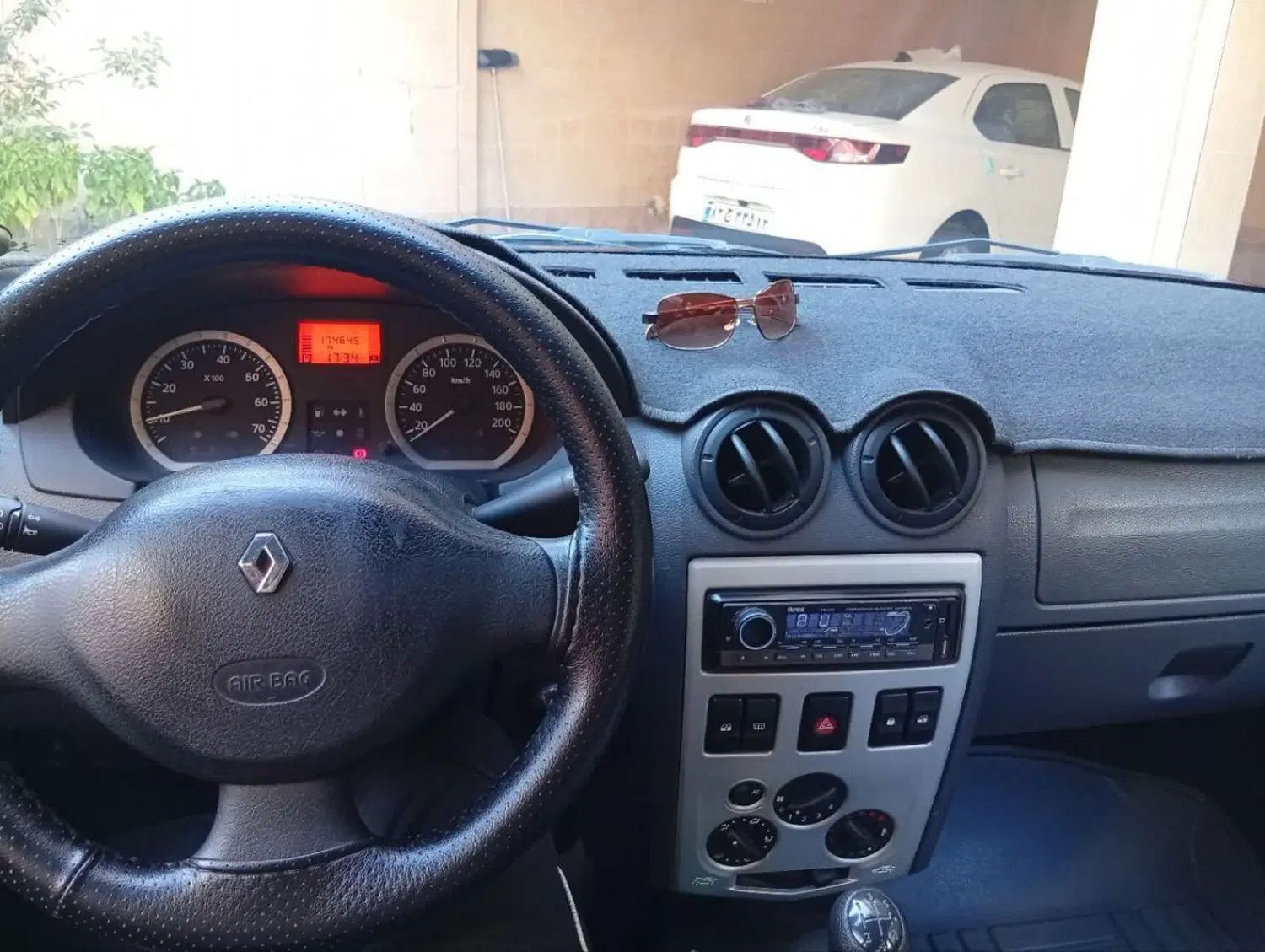 رنو تندر 90 E2 - 1389