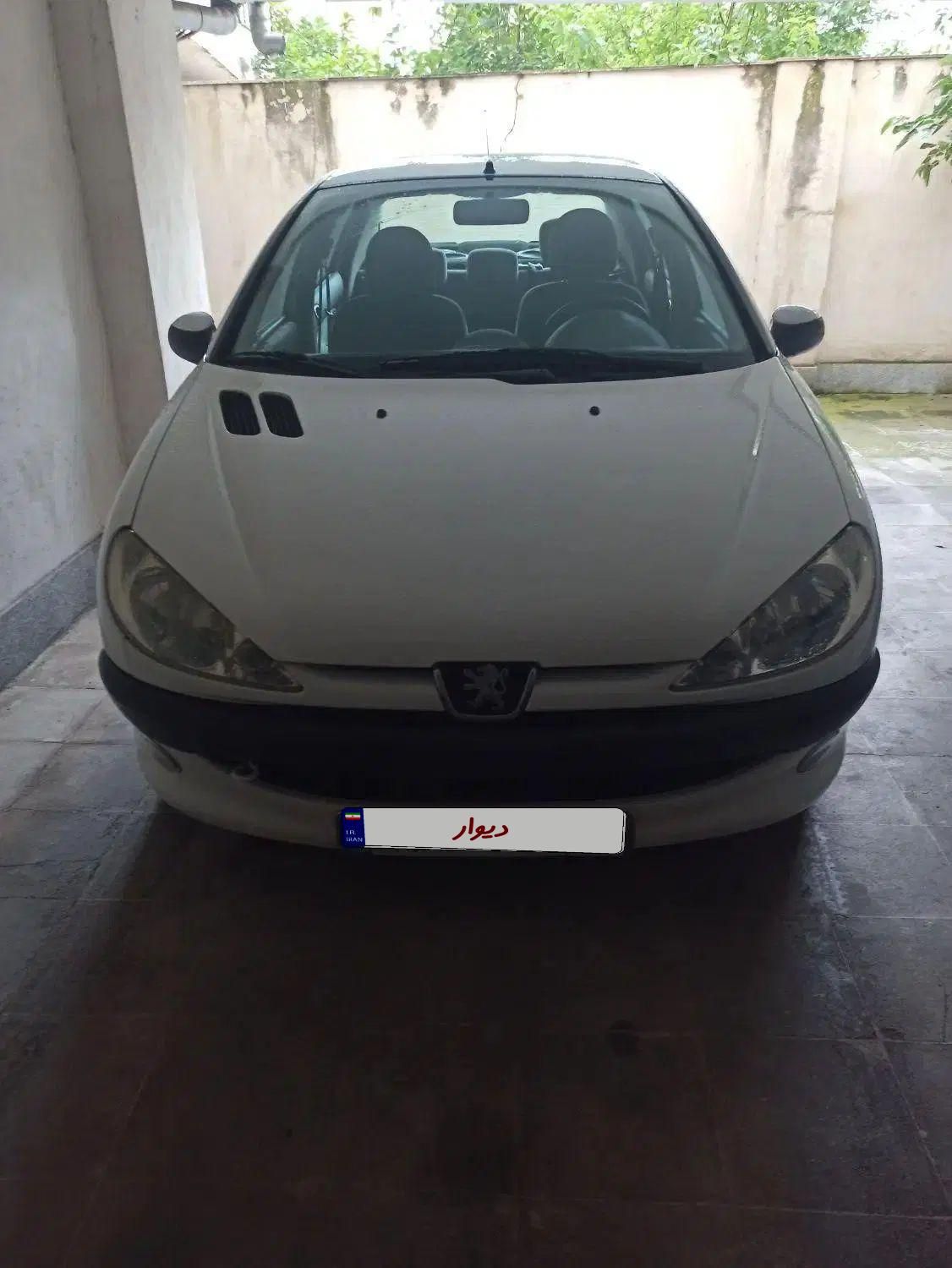 پژو ۲۰۶ صندوق دار v8 - 1398