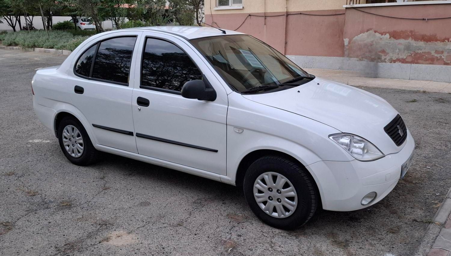 تیبا صندوق دار SX - 1399