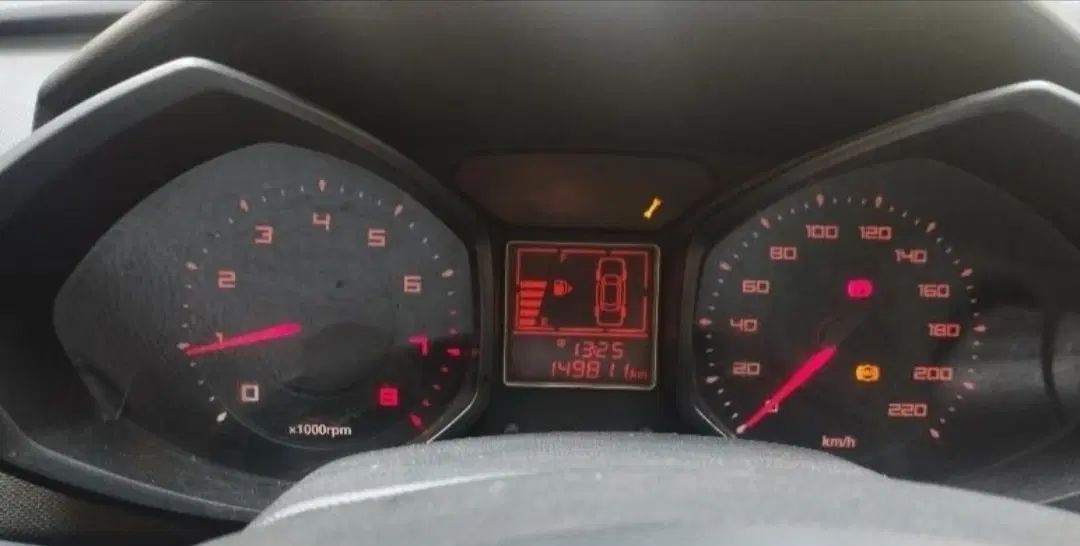 ام وی ام 315 هاچ بک ساده دنده ای - 1394