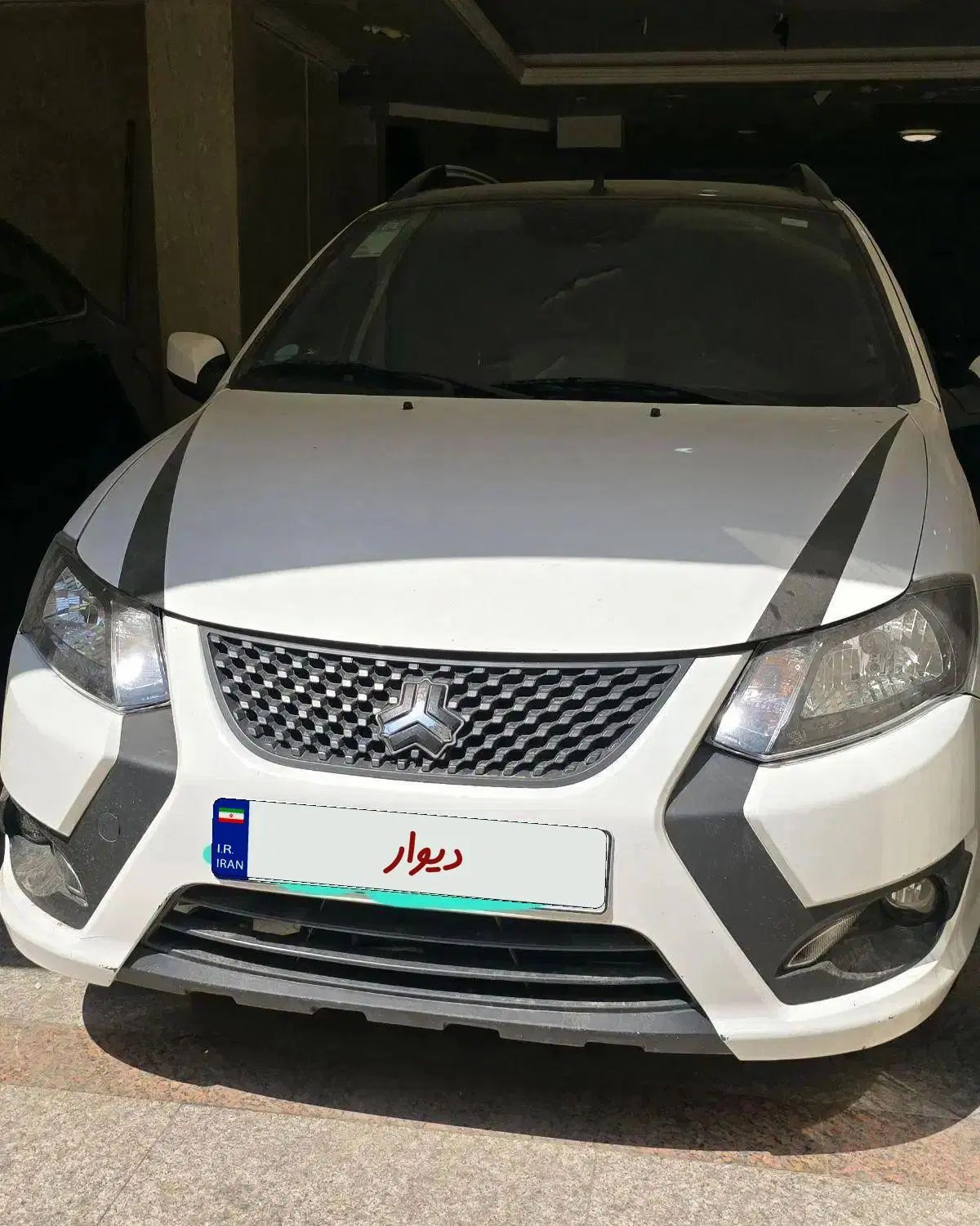 خودرو کوییک، R آگهی ann_19858082