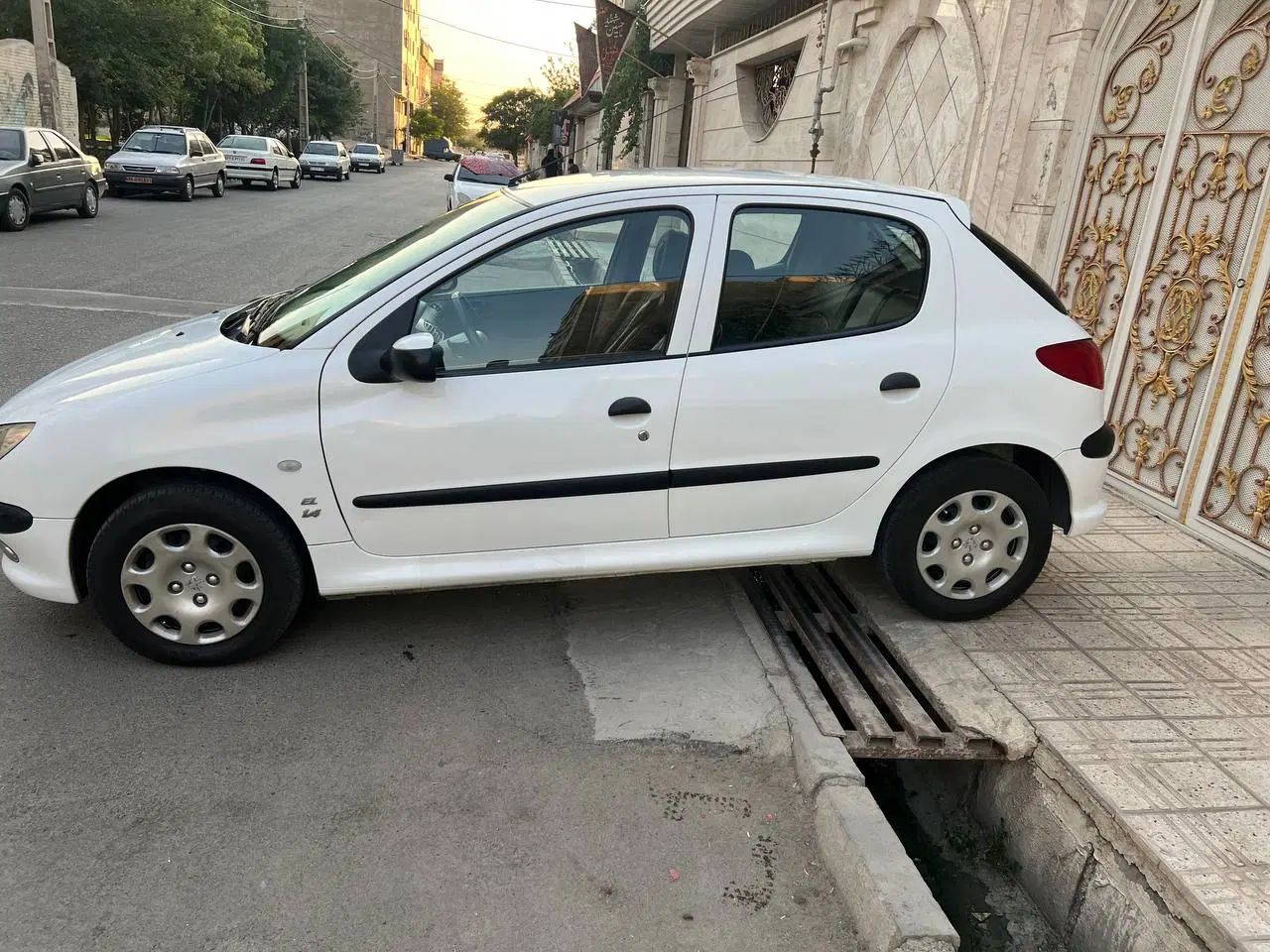 پژو 206 تیپ 2 - 1400