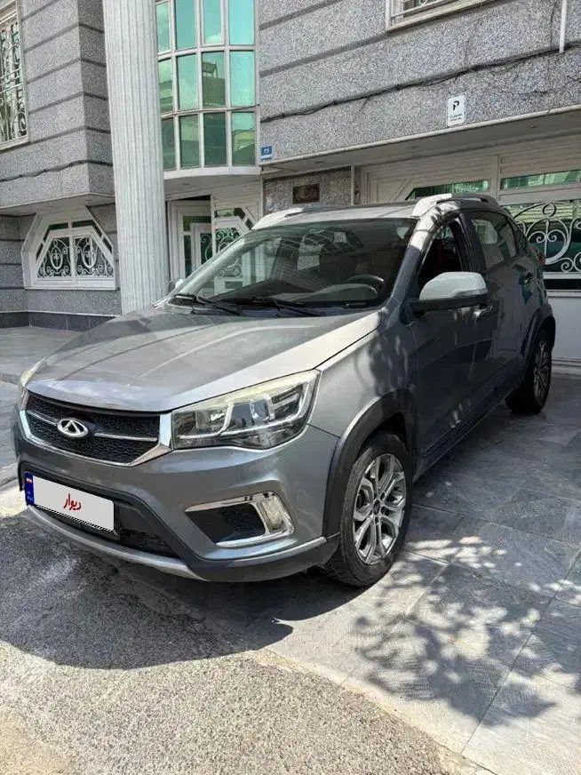 ام وی ام X22 دنده‌ای لاکچری - 1396