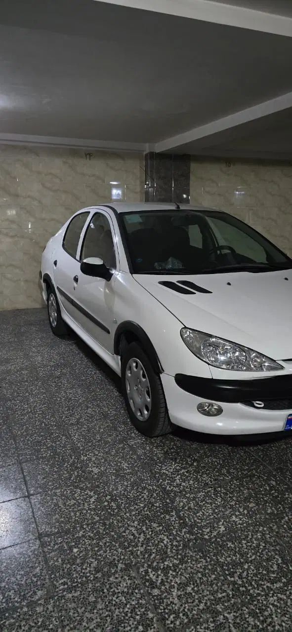 پژو ۲۰۶ صندوق دار v8 - 1397