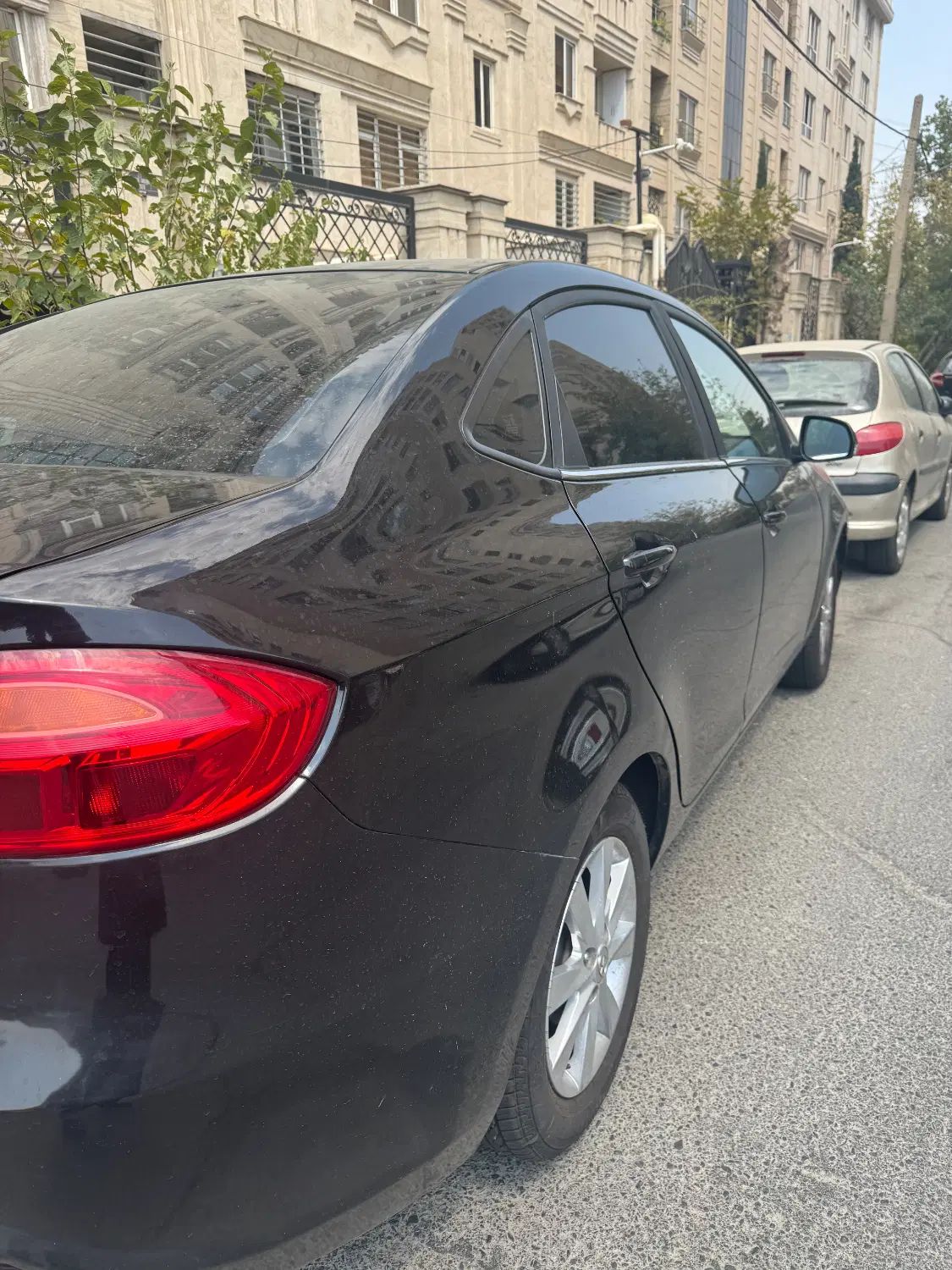 جک J4 اتوماتیک ساده - 1399