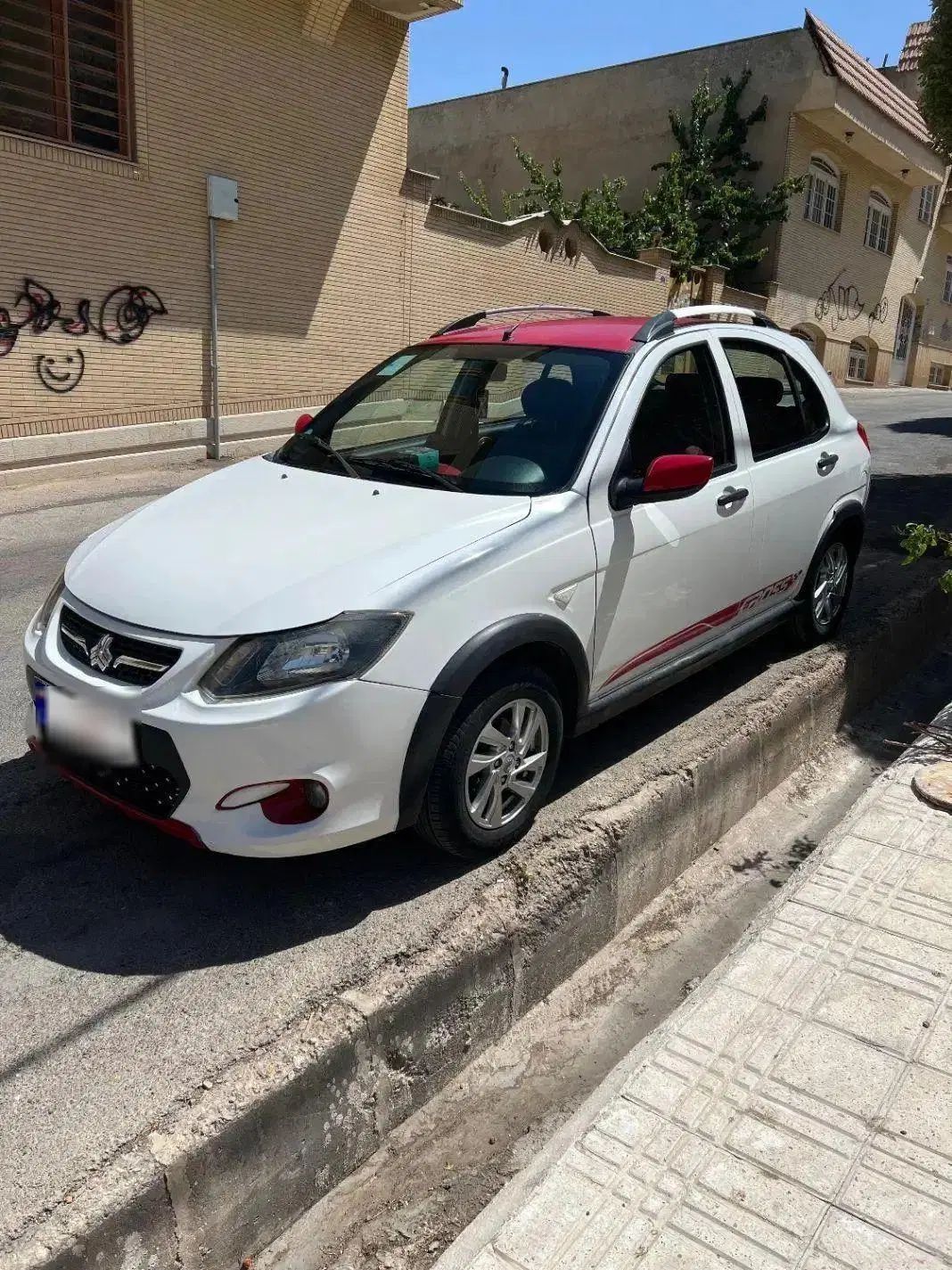خودرو کوییک، R آگهی ann_19858257