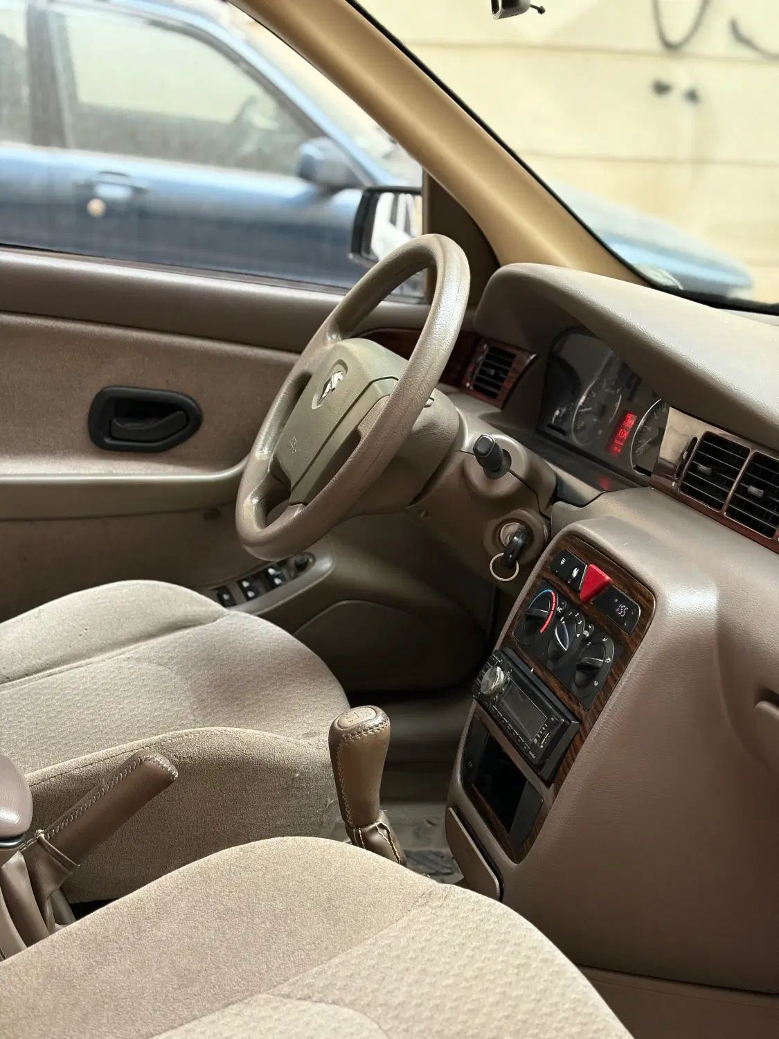 سمند LX XU7 - 1395