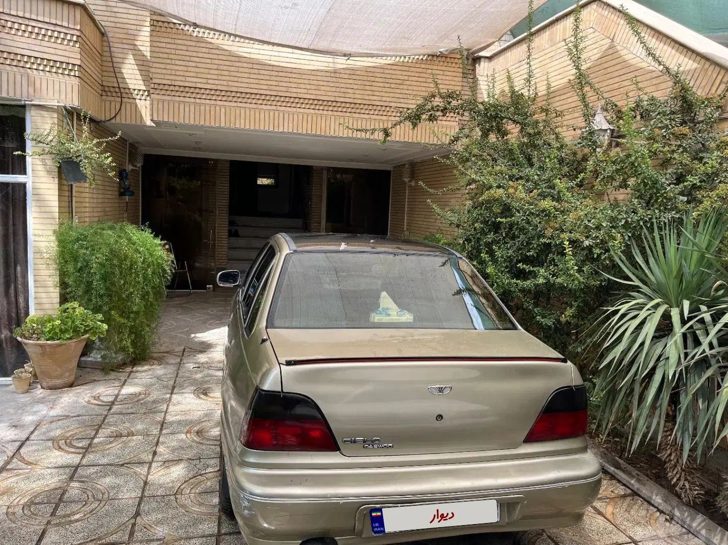 دوو سیلو سدان - 1380