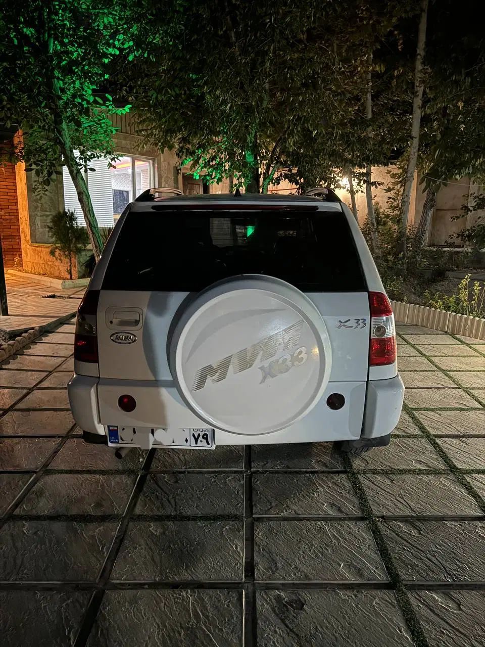ام وی ام X33 دنده‌ای ساده - 1392