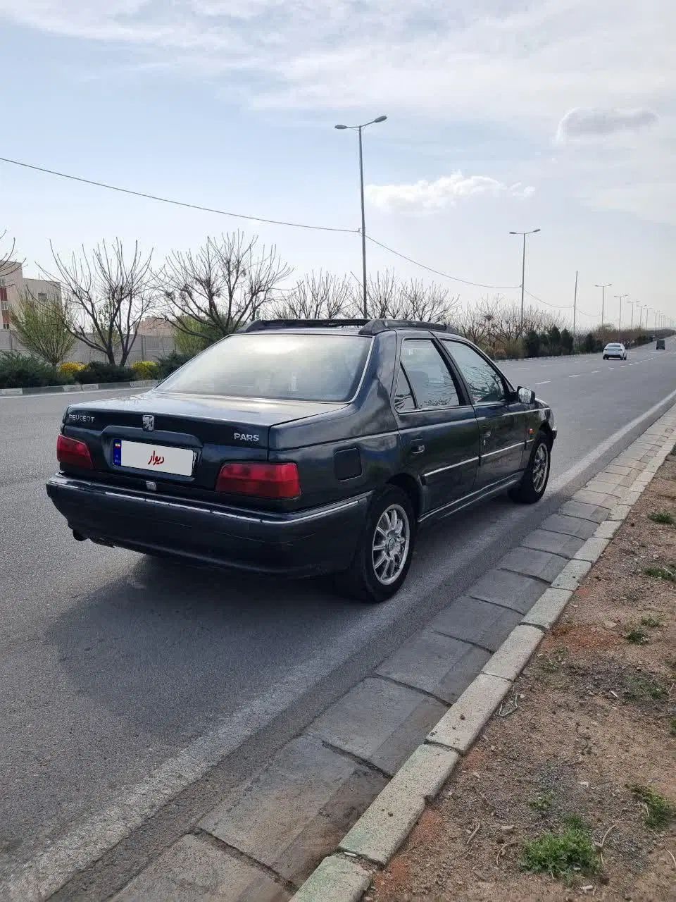پژو پارس XU7ساده - 1382