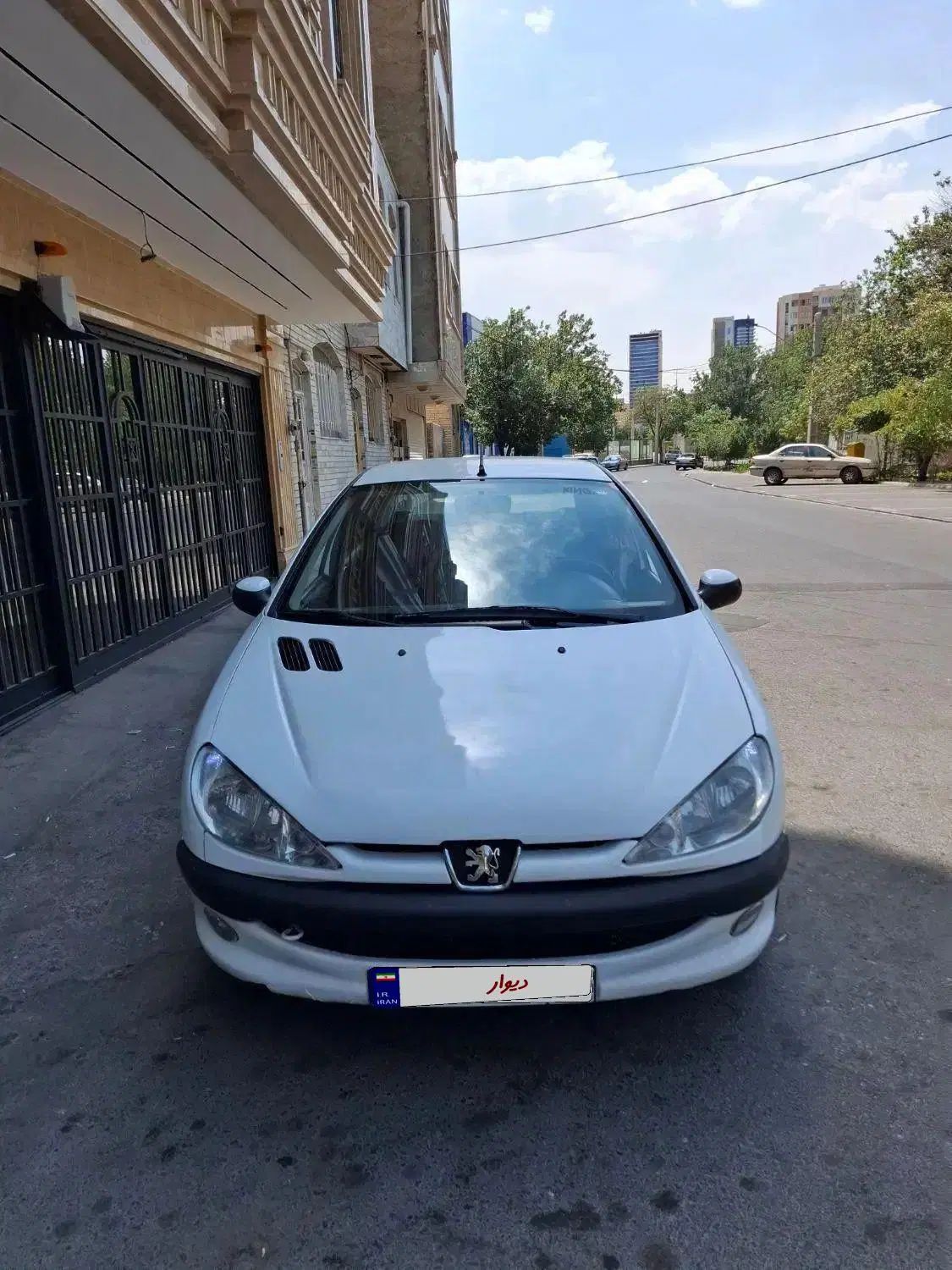 پژو ۲۰۶ صندوق دار v2 - 1390