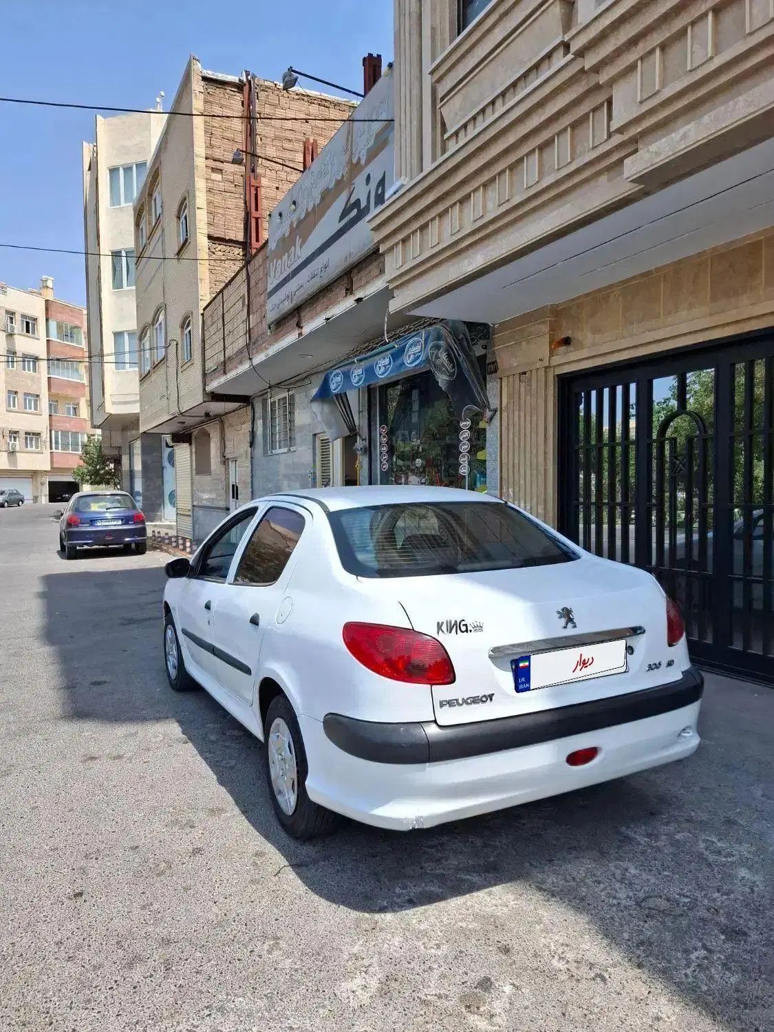 پژو ۲۰۶ صندوق دار v2 - 1390