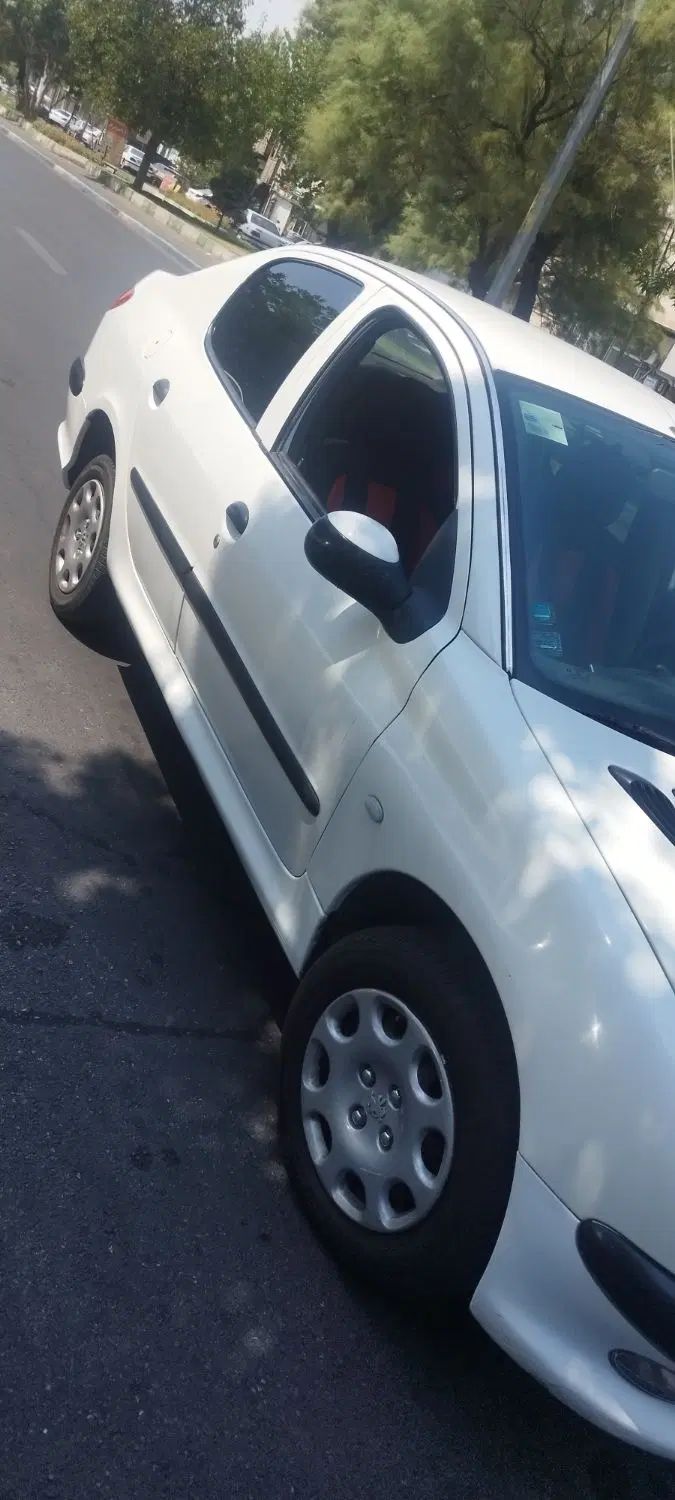 پژو ۲۰۶ صندوق دار v8 - 1389