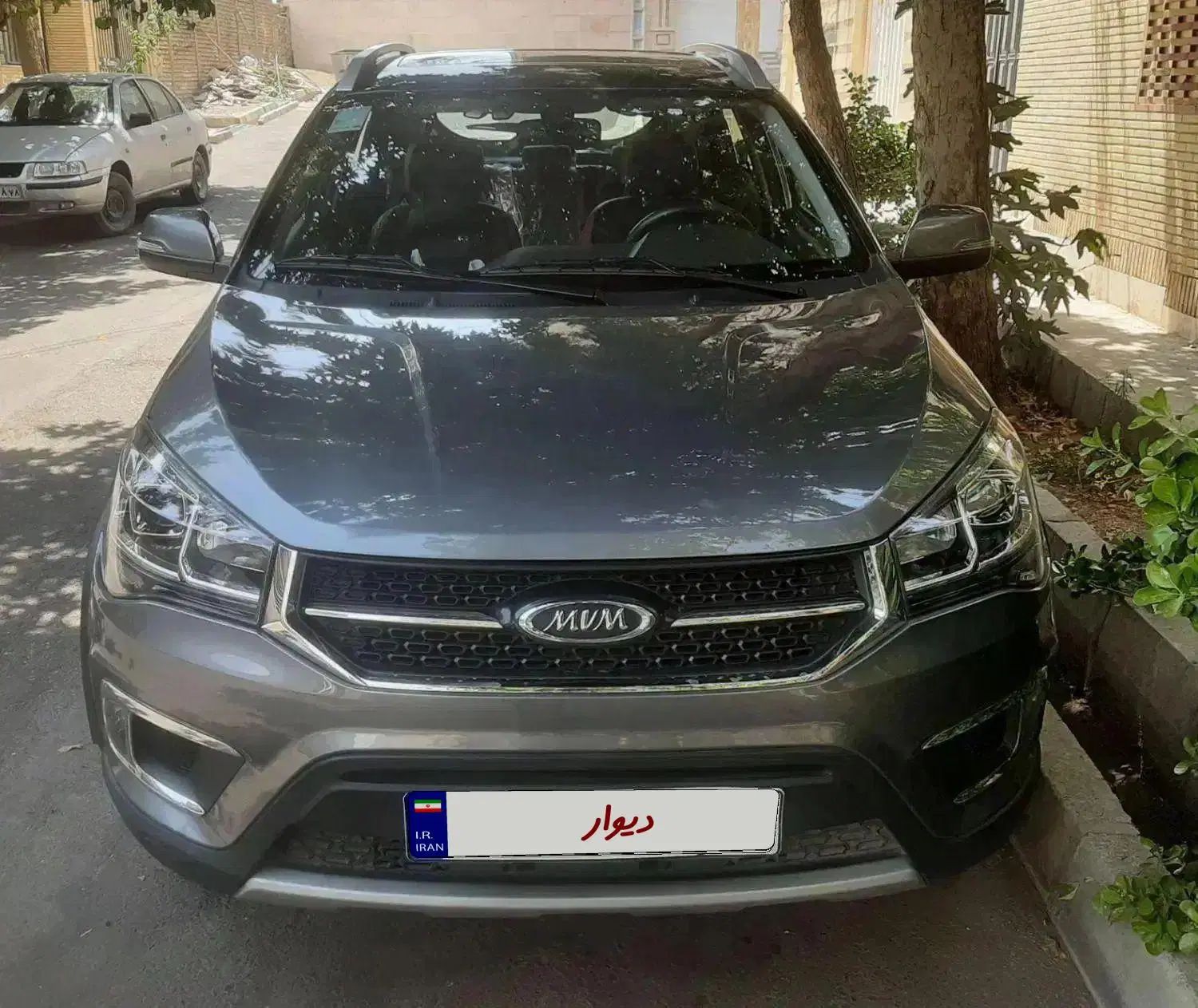 ام وی ام X22 دنده‌ای لاکچری - 1398