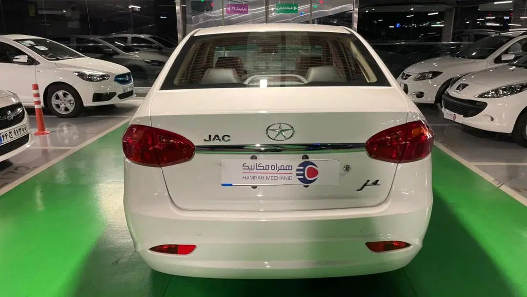 جک J4 اتوماتیک ساده - 1401