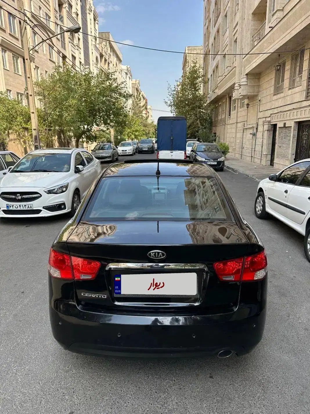 کیا سراتو 2.0 لیتر اتوماتیک GT لاین - 2011