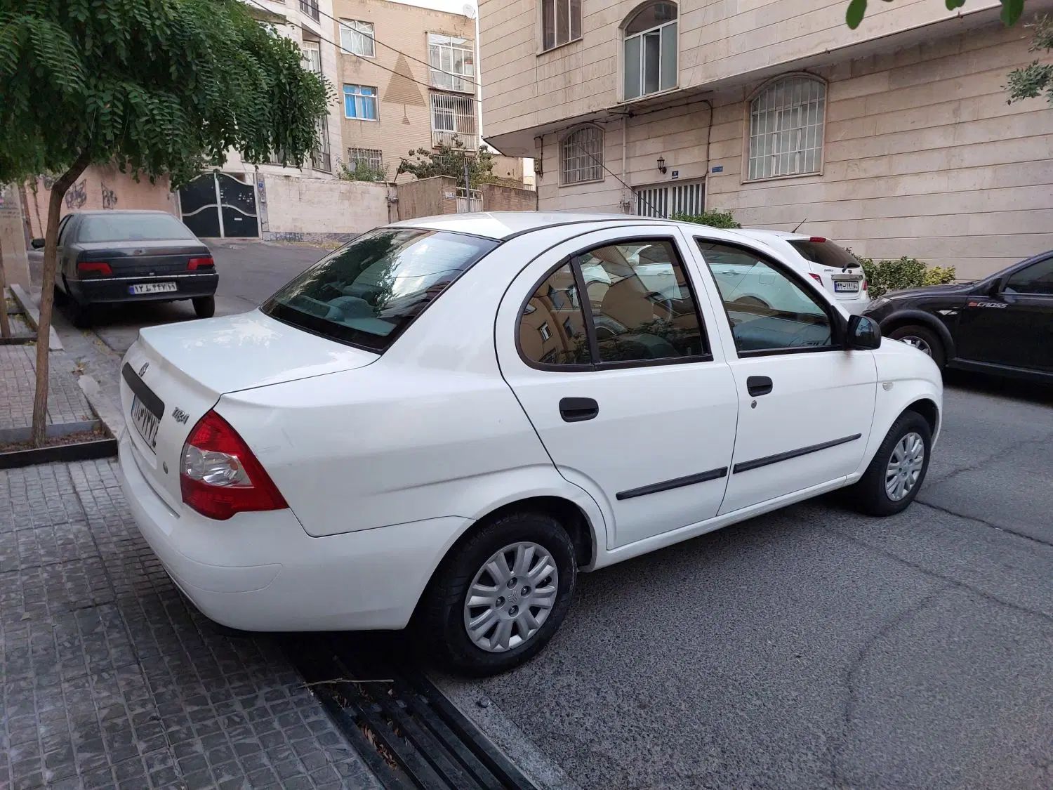 تیبا صندوق دار SX - 1399