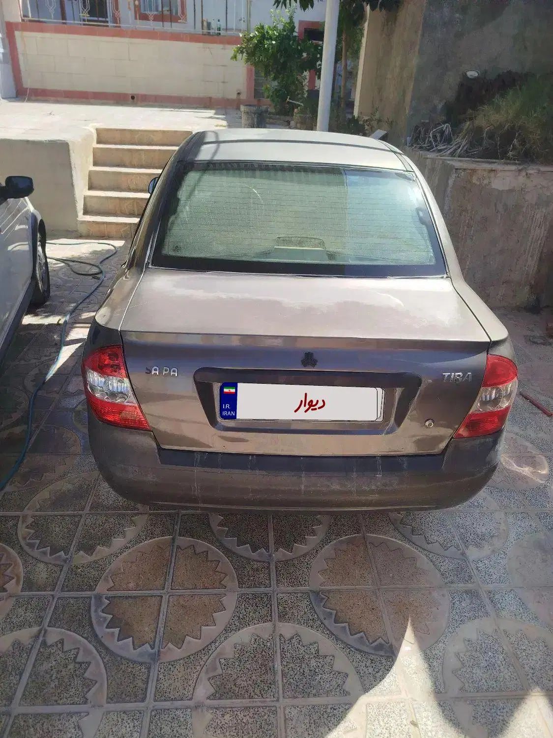 تیبا صندوق دار LX - 1390