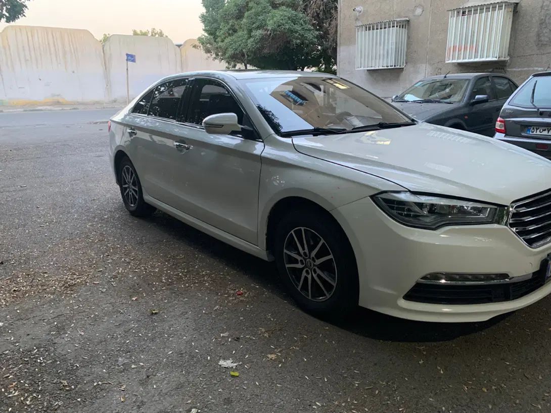 لیفان 820 اتوماتیک - 1395
