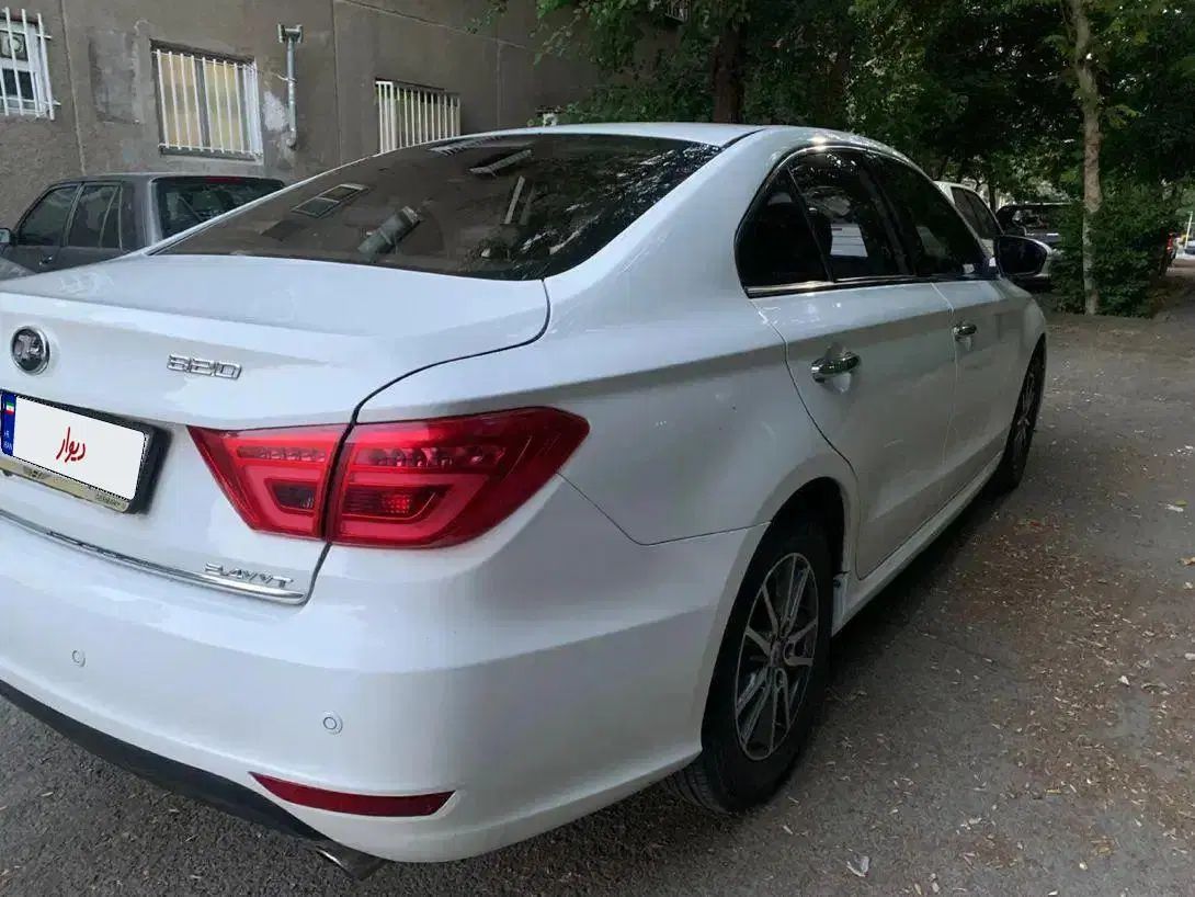 لیفان 820 اتوماتیک - 1395